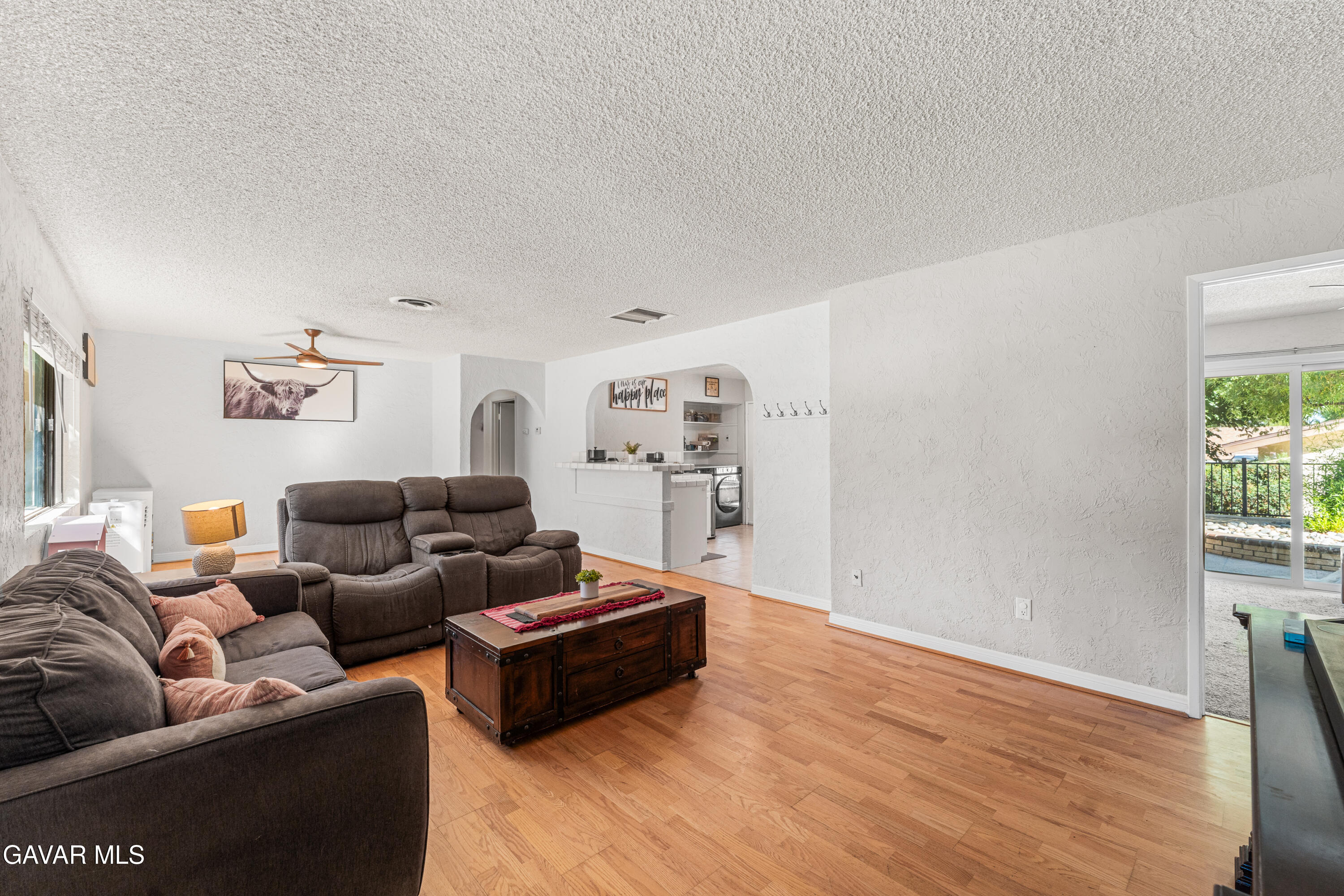 4527 W Avenue L 13 Property Photo 13