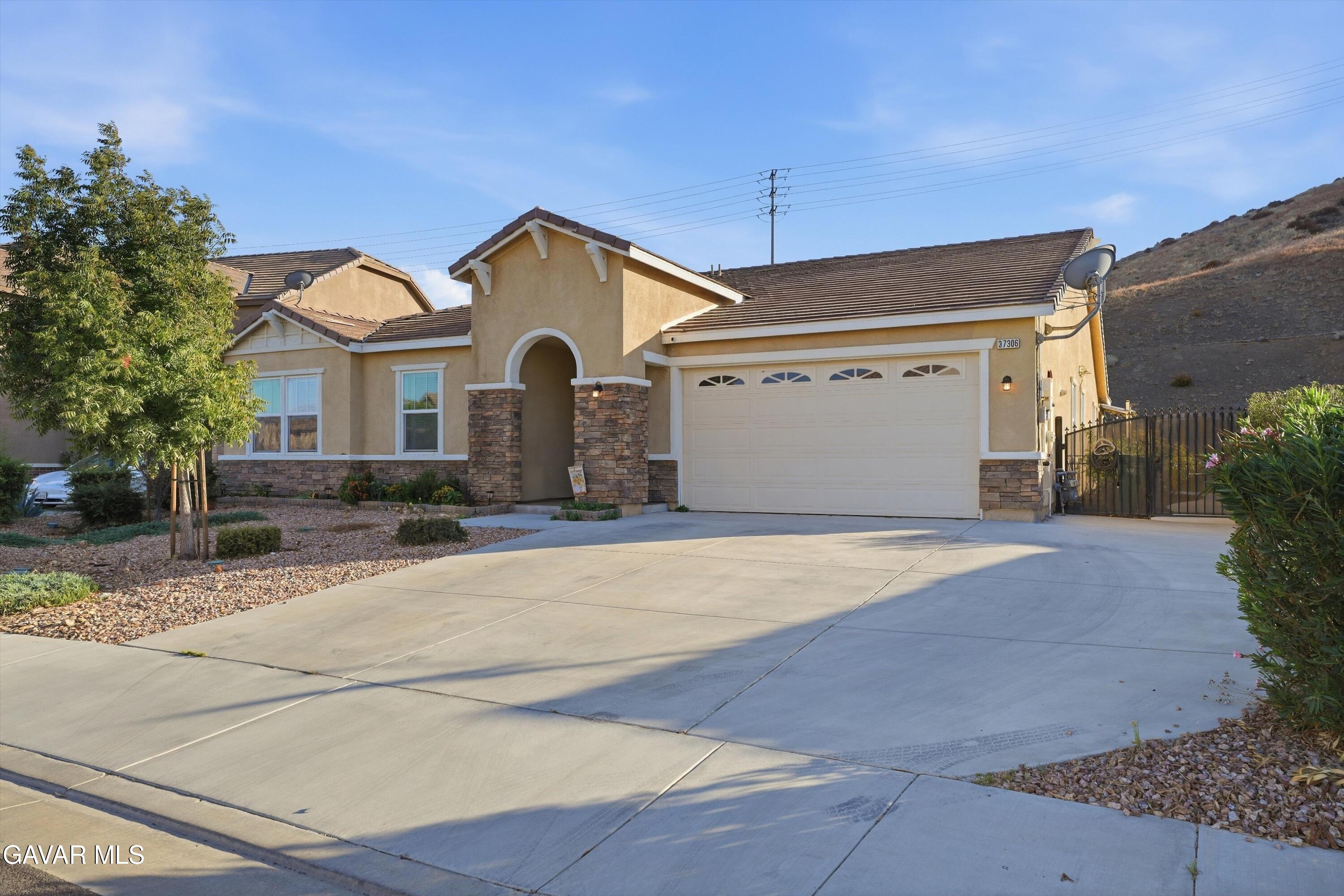 37306 Paintbrush Drive Property Photo 9