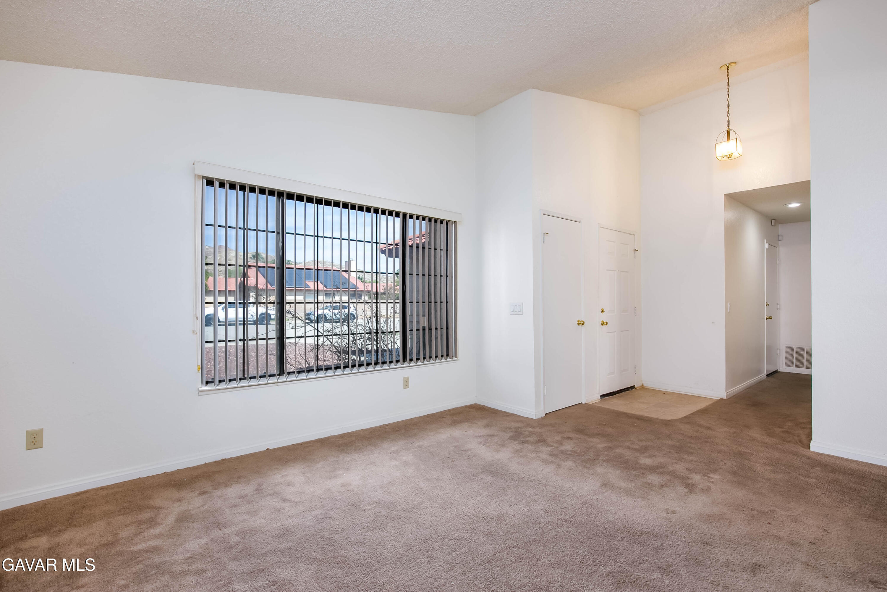 2832 Westland Drive Property Photo 5