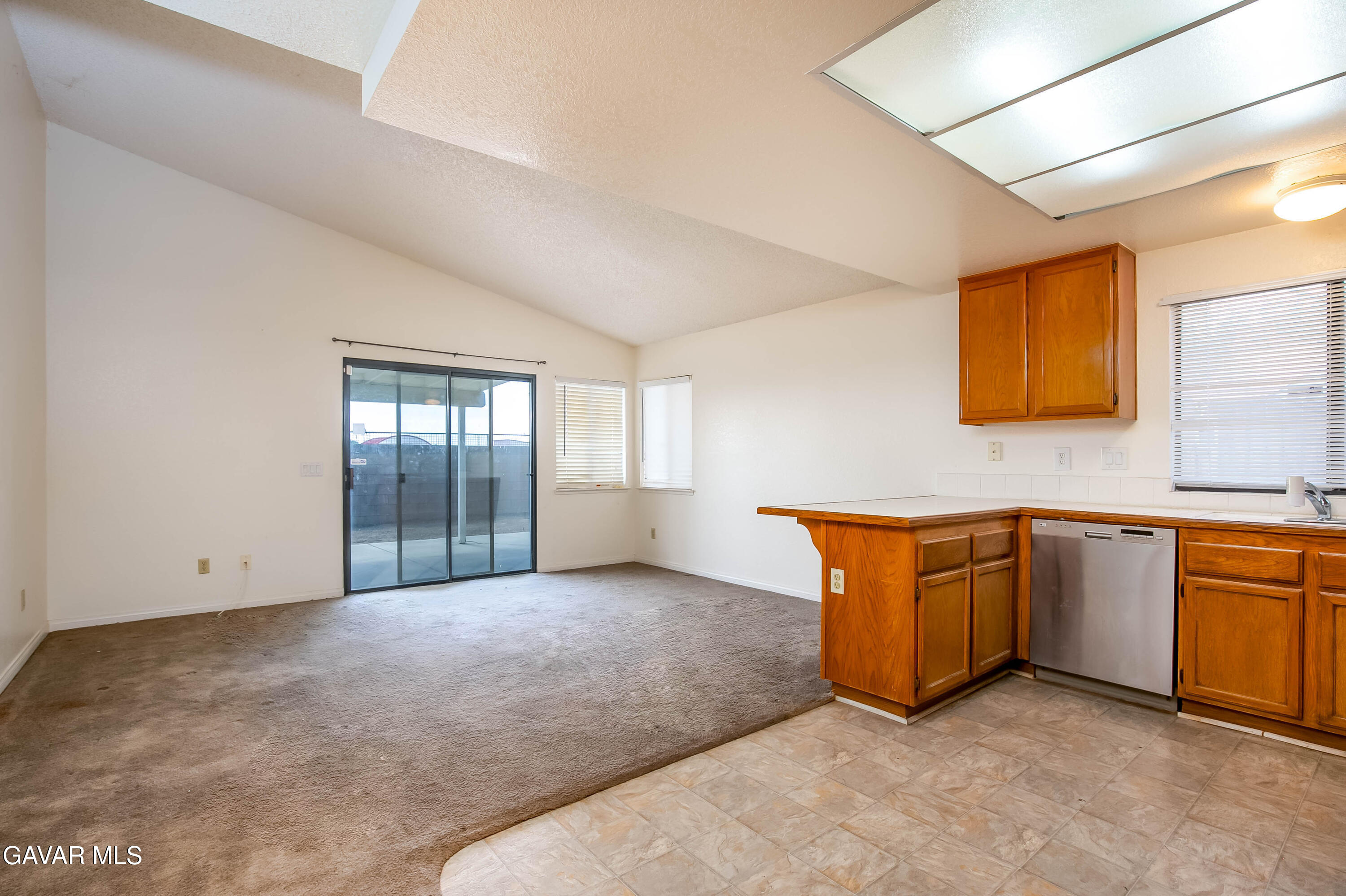 2832 Westland Drive Property Photo 7