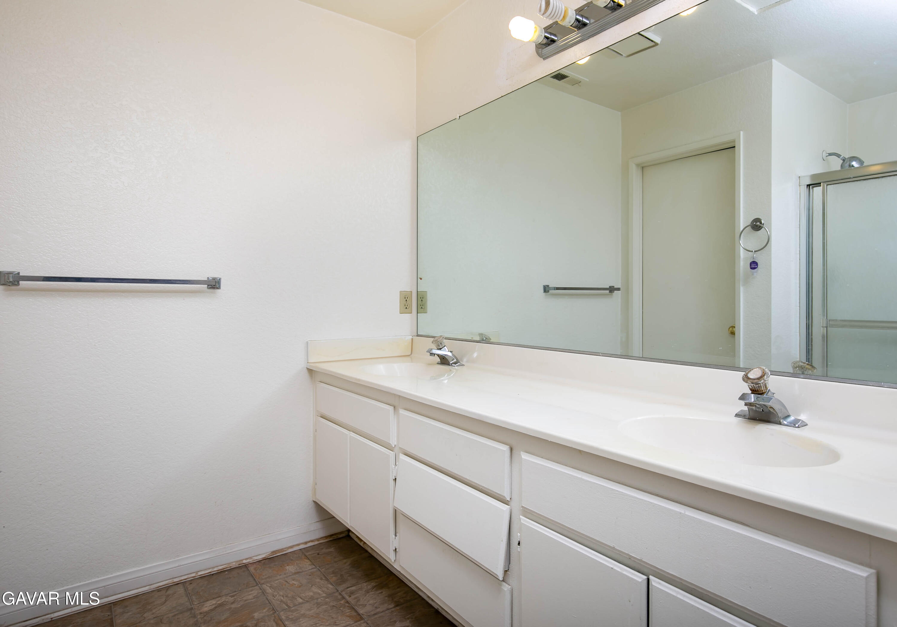 2832 Westland Drive Property Photo 15