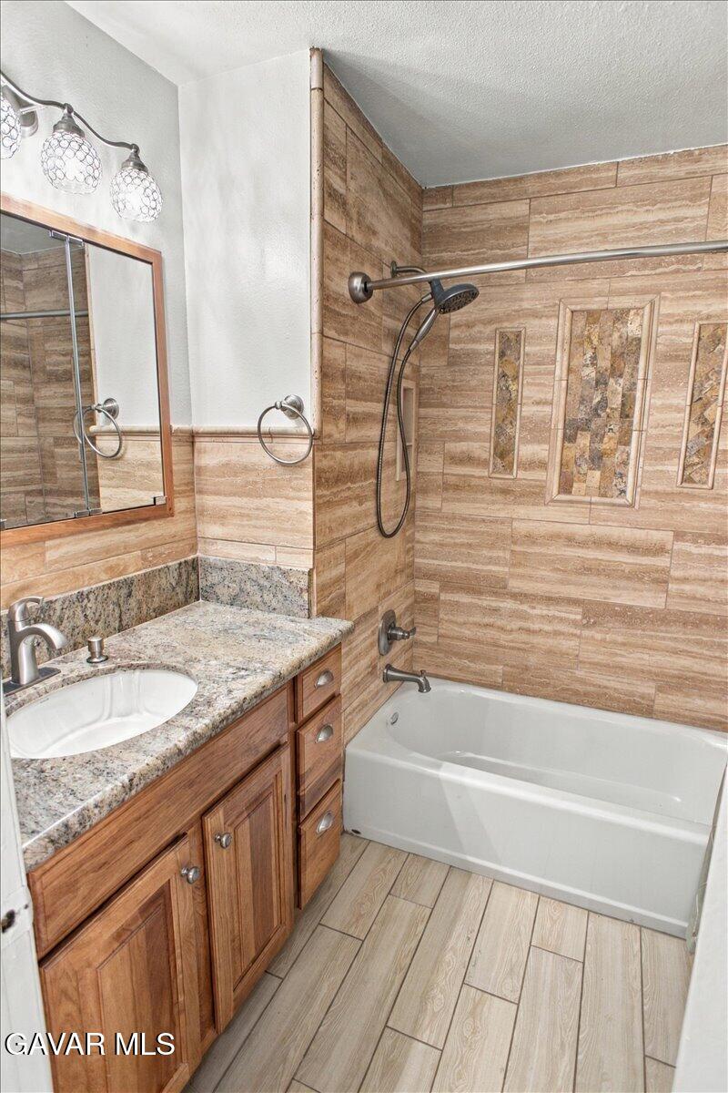 2535 E Avenue R3 Property Photo 19