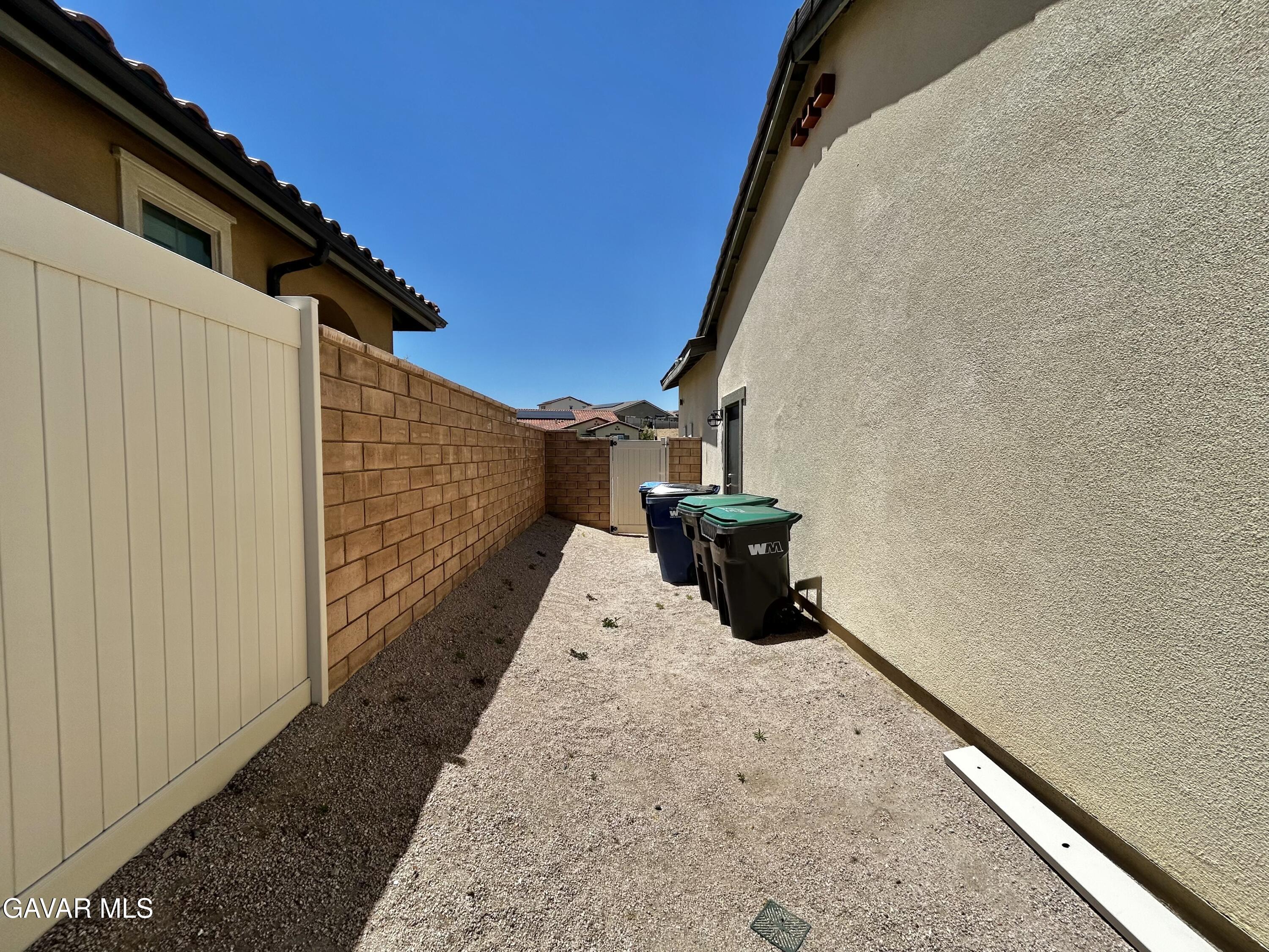 39186 Pinto Court Property Photo 76