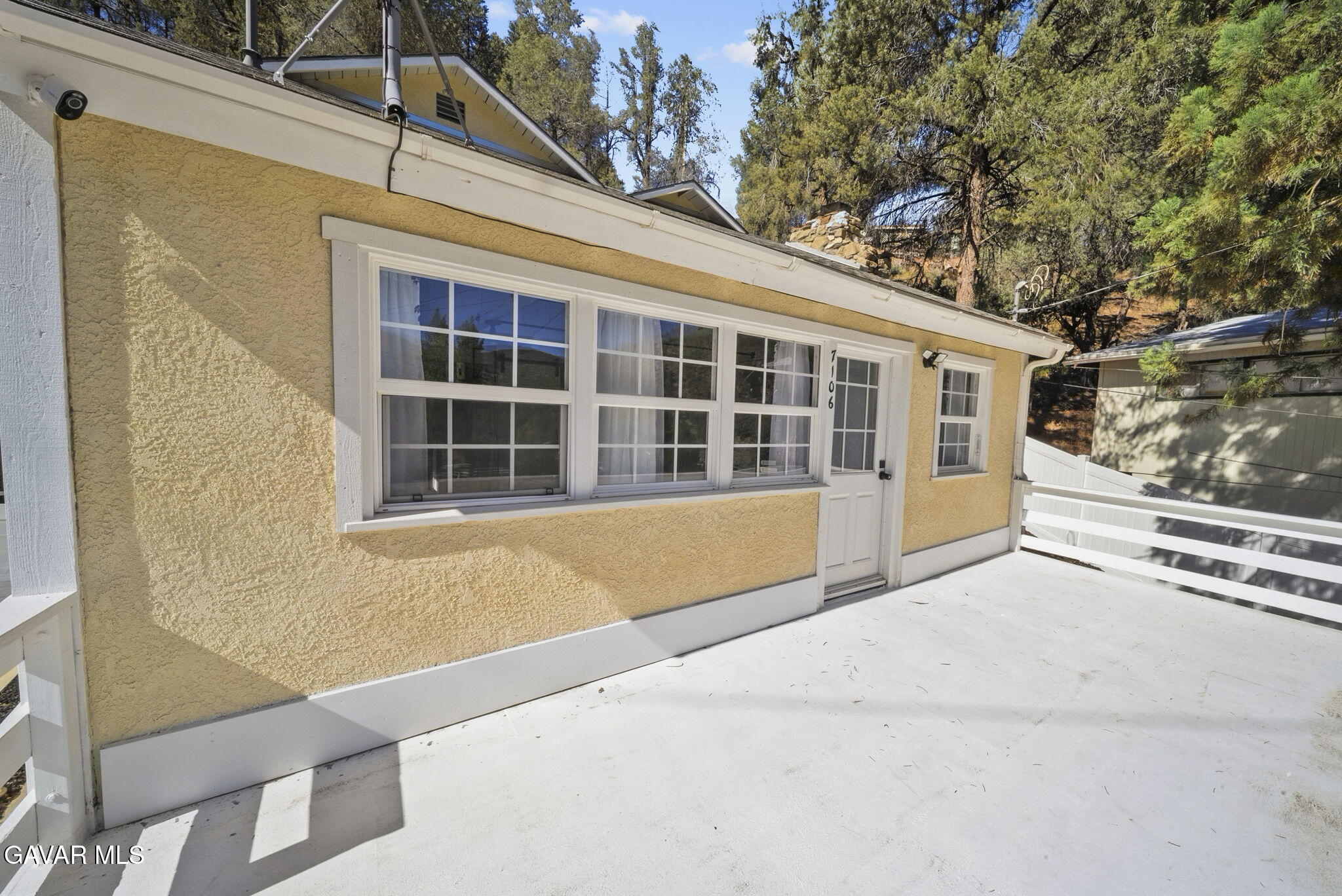 7106 Lakeview Drive Property Photo 7
