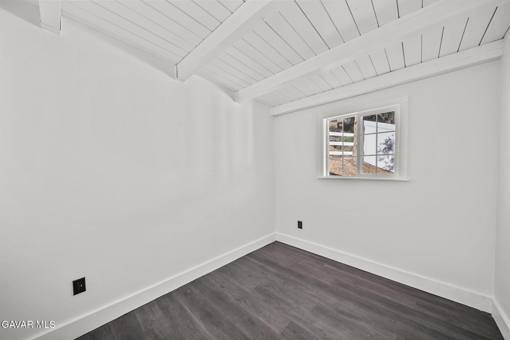 7106 Lakeview Drive Property Photo 20