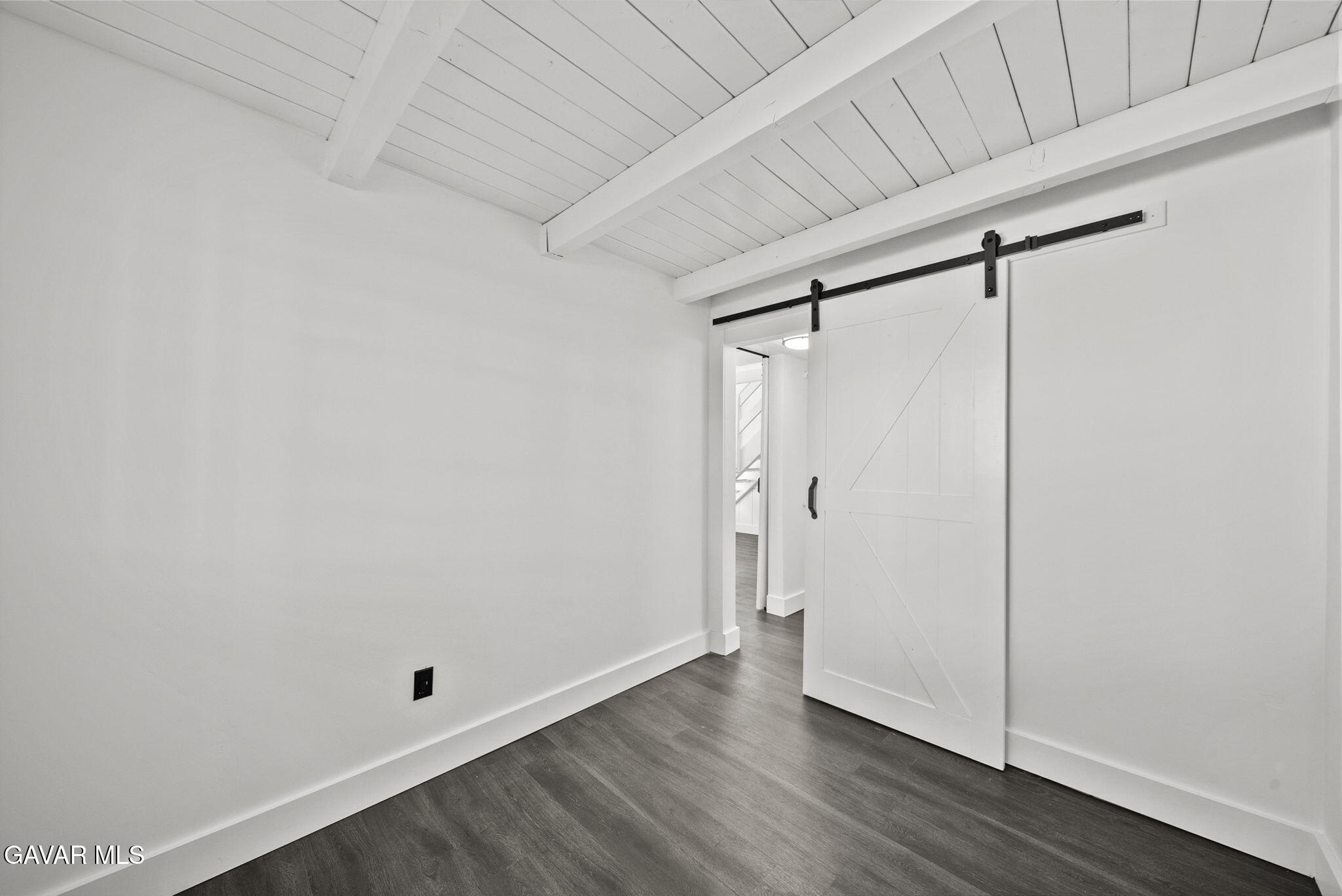 7106 Lakeview Drive Property Photo 21