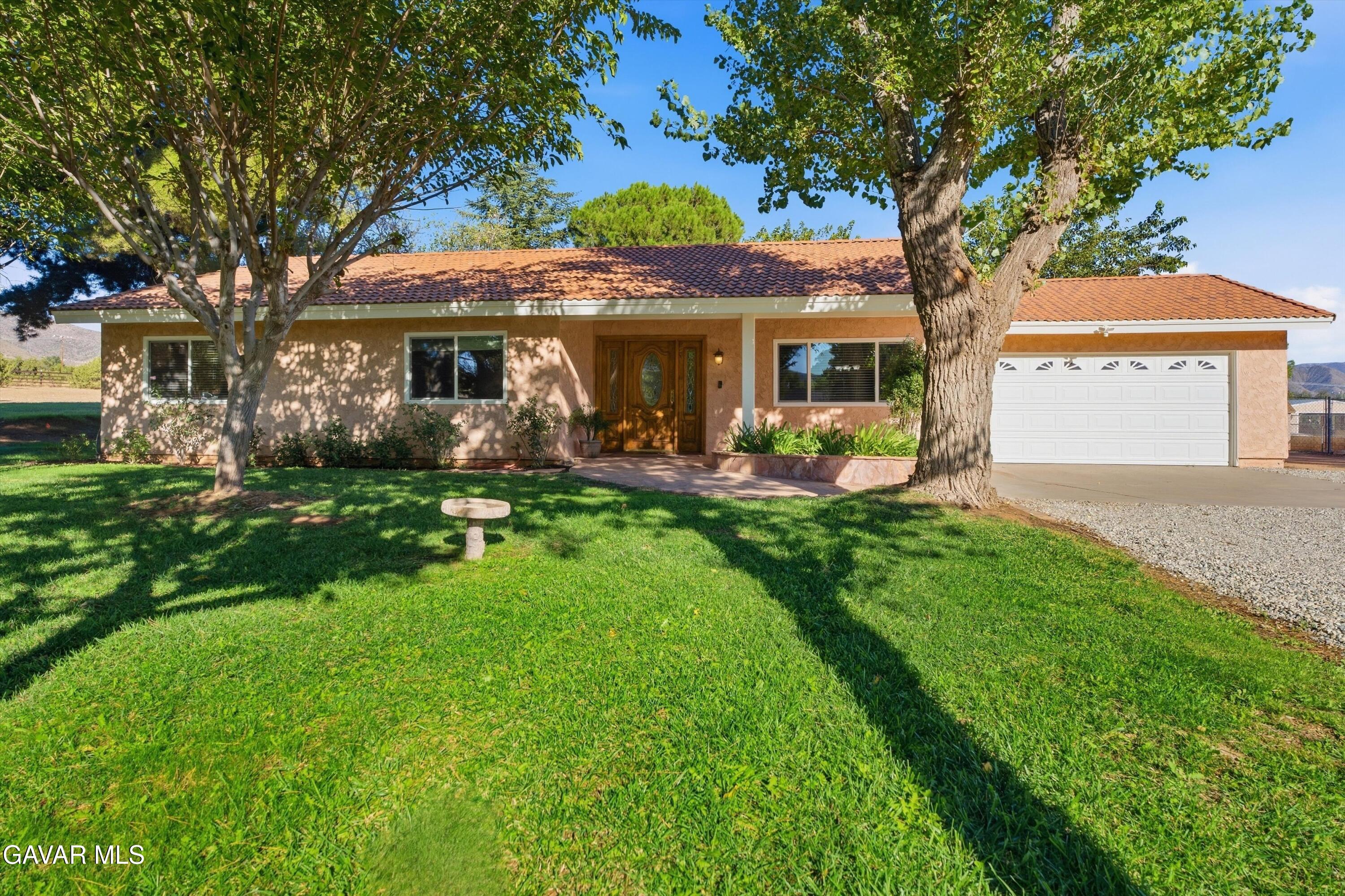 33210 Dorama Avenue Property Photo 2
