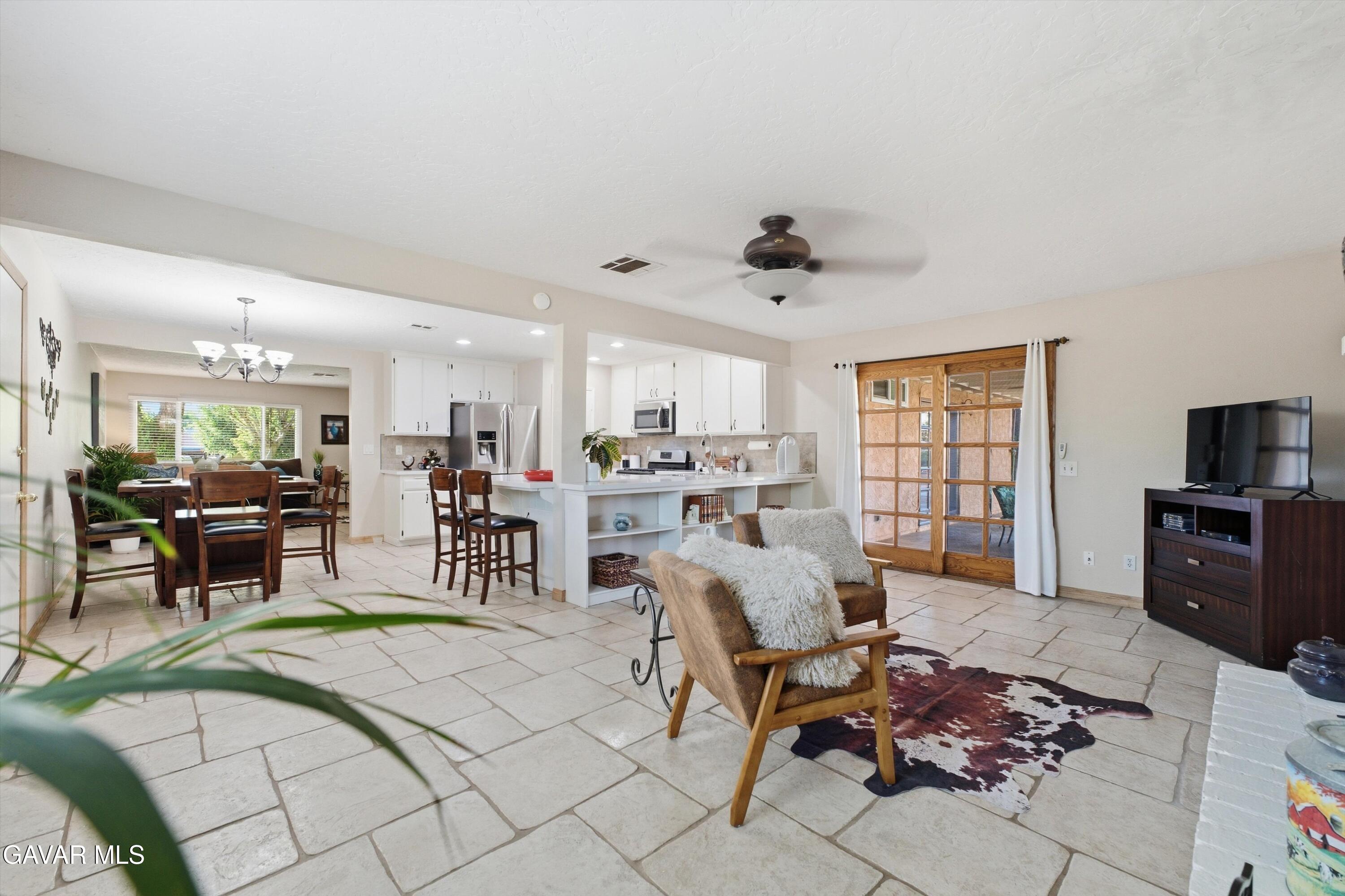 33210 Dorama Avenue Property Photo 10