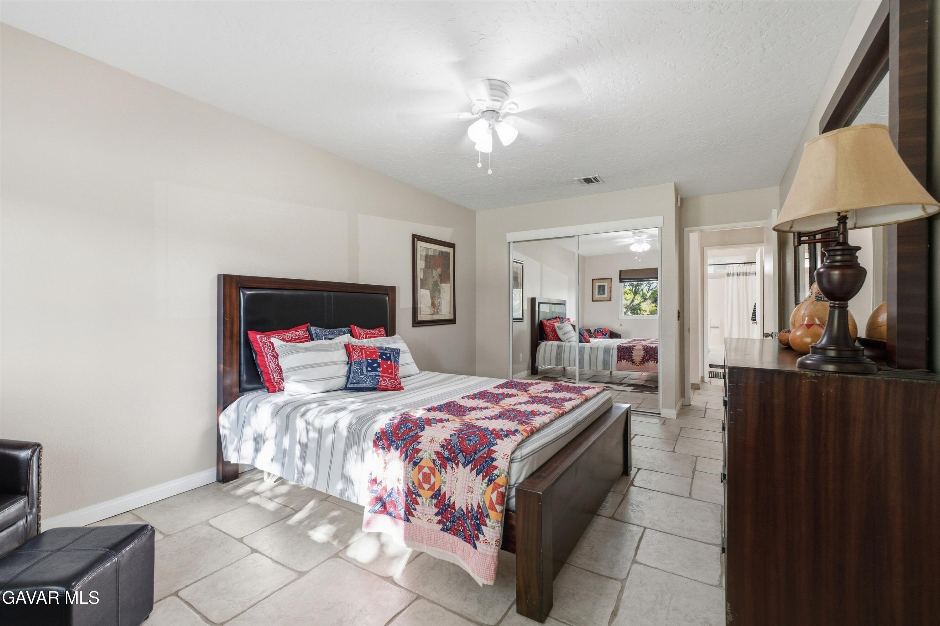 33210 Dorama Avenue Property Photo 17