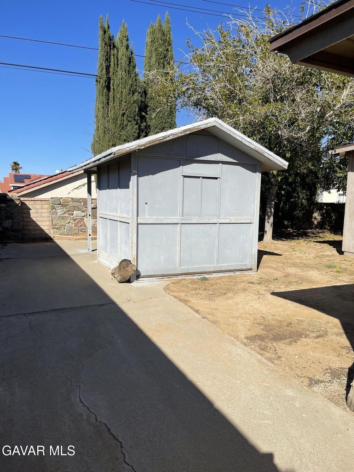 38847 Foxholm Drive Property Photo 16