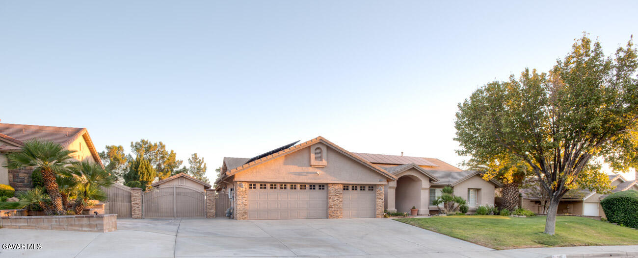 5331 Max Godde Lane Property Photo 2