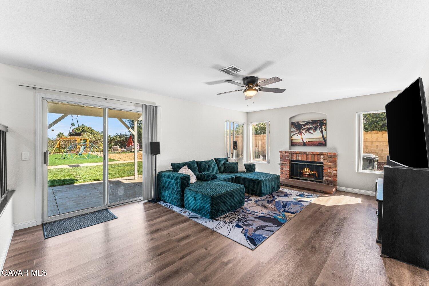 40824 Cobblestone Property Photo 7