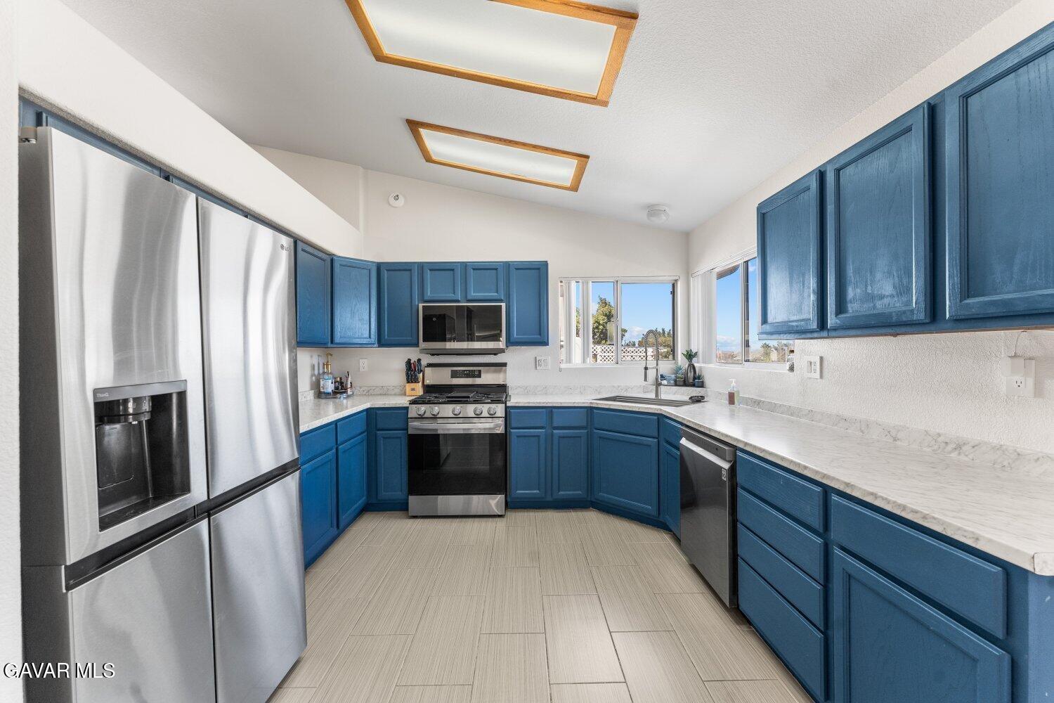 40824 Cobblestone Property Photo 12