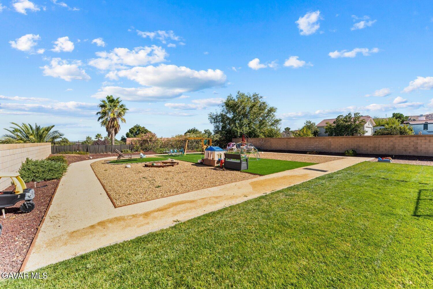 40824 Cobblestone Property Photo 38