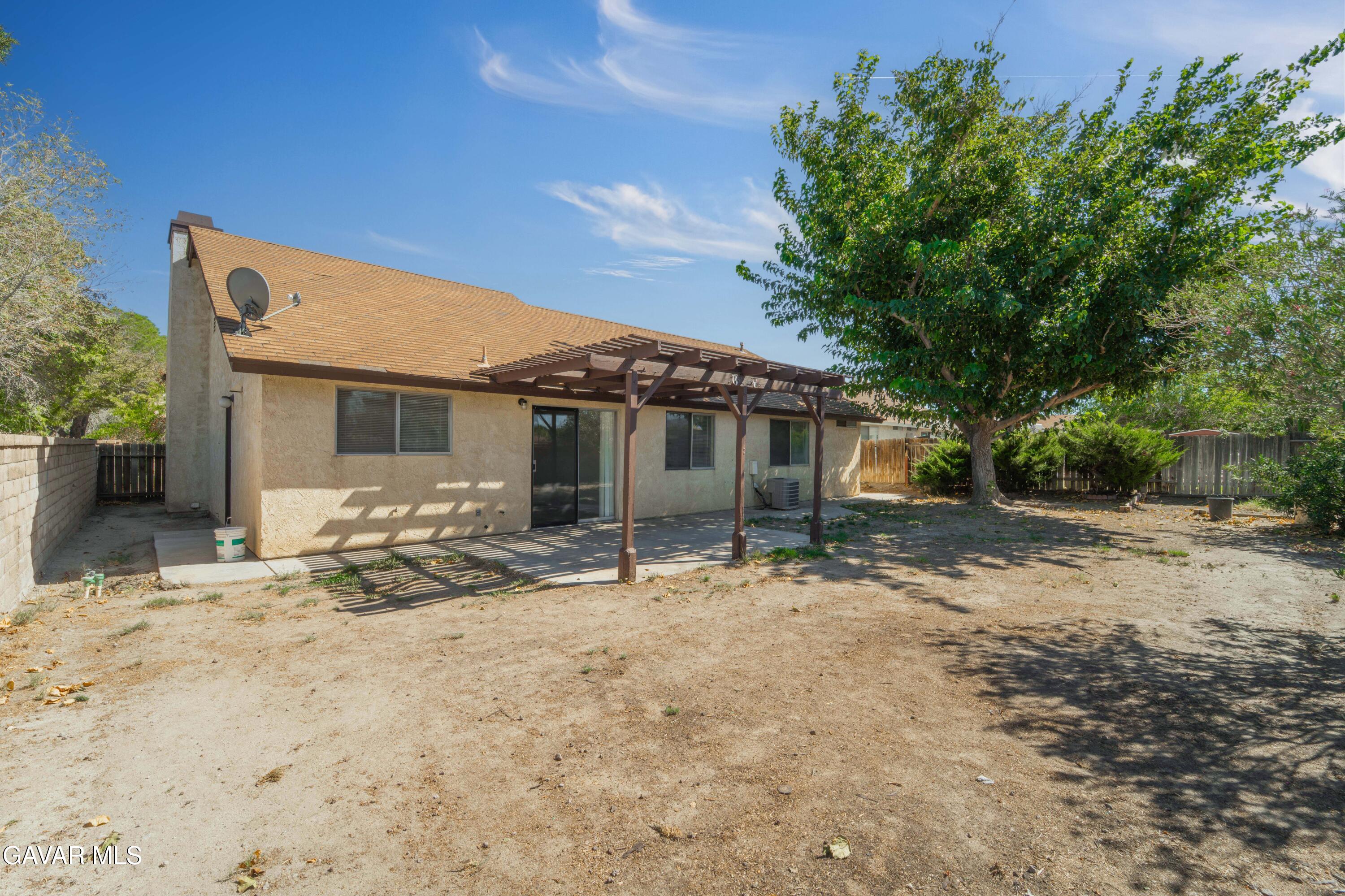 43167 Lorraine Street Property Photo 23