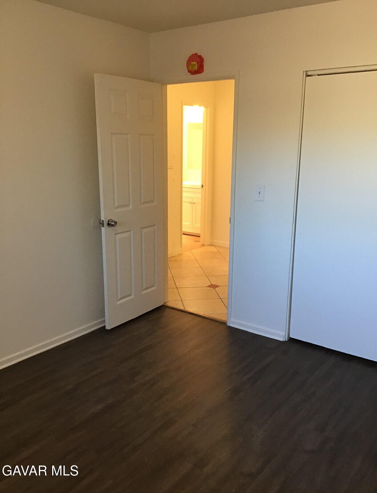413 E Avenue H14 Property Photo 8