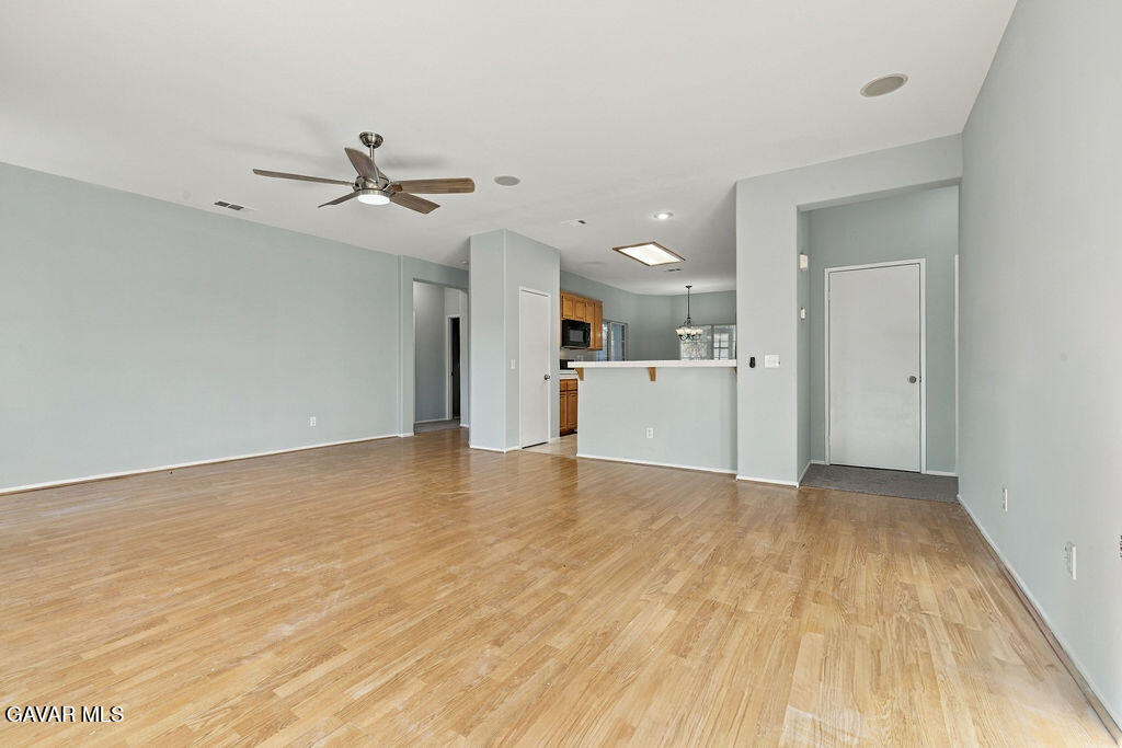 1836 Stratford Street Property Photo 7
