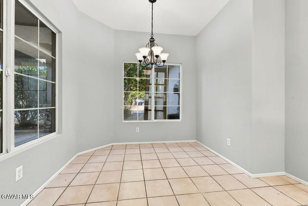 1836 Stratford Street Property Photo 12