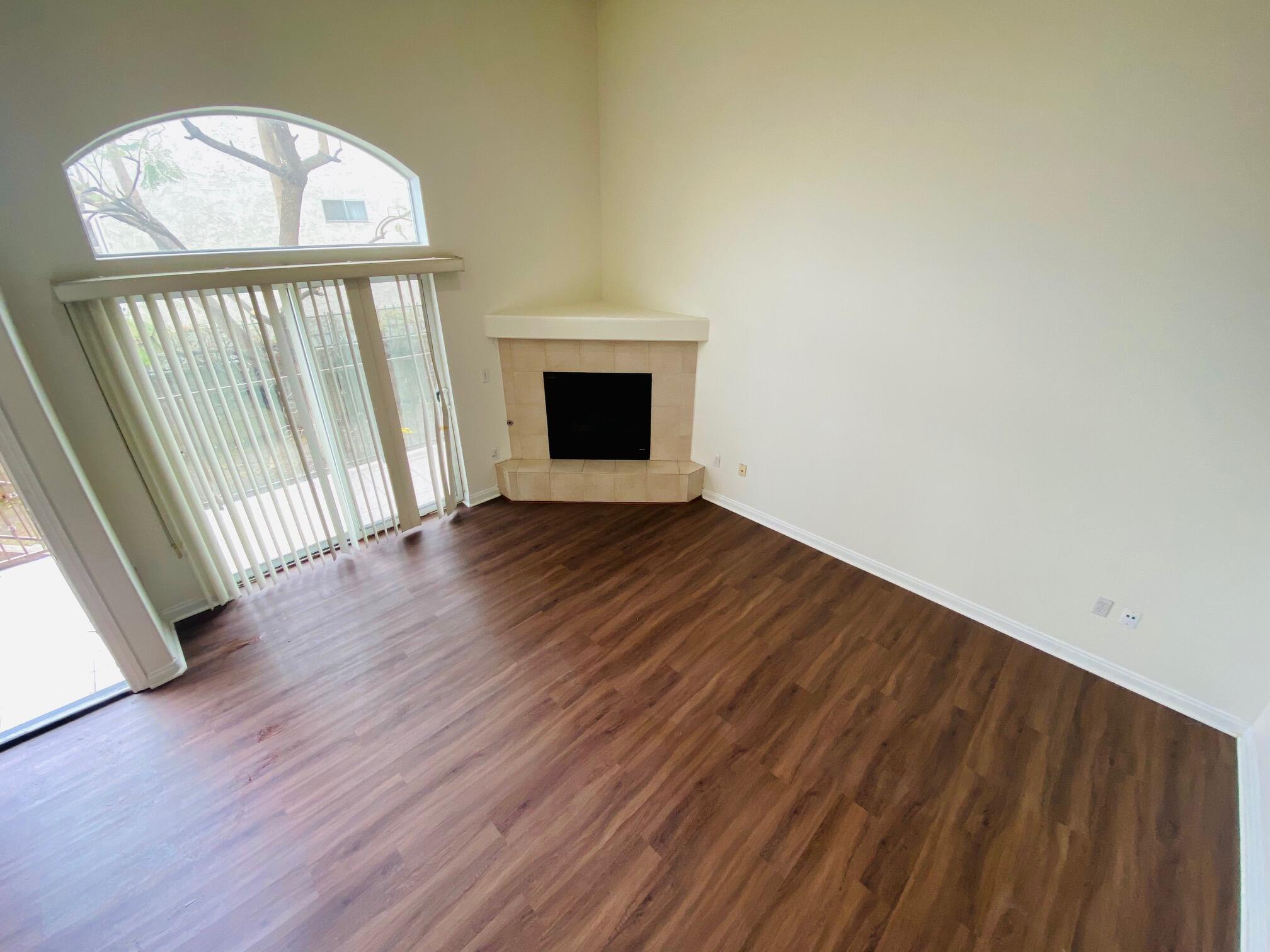 8844 Darby Avenue Property Photo 3