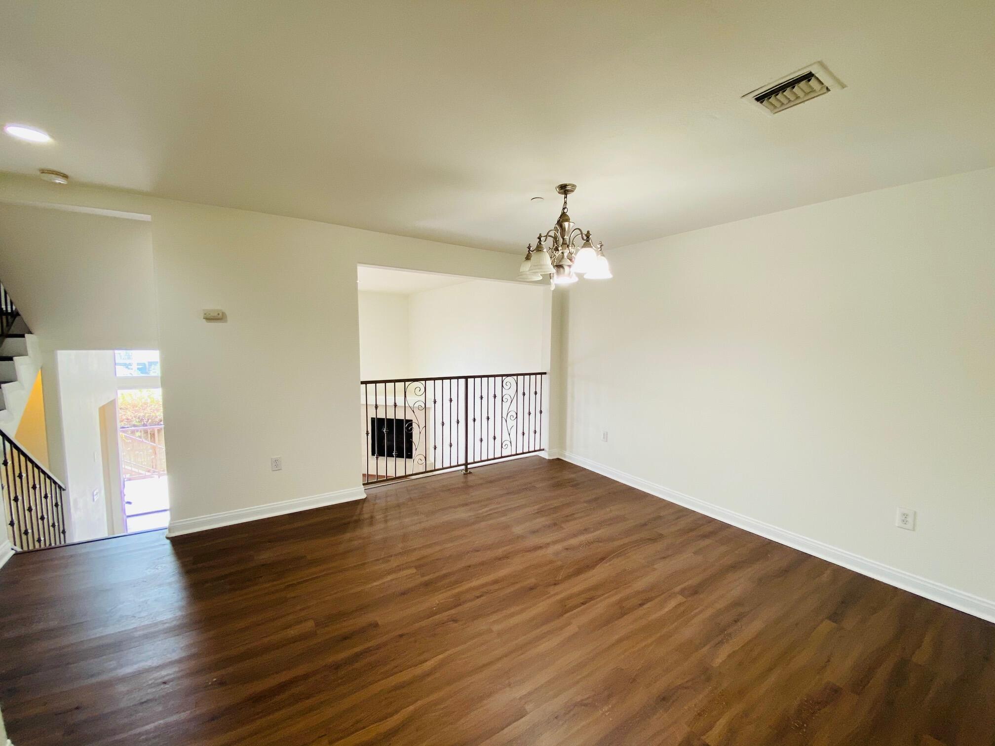 8844 Darby Avenue Property Photo 6