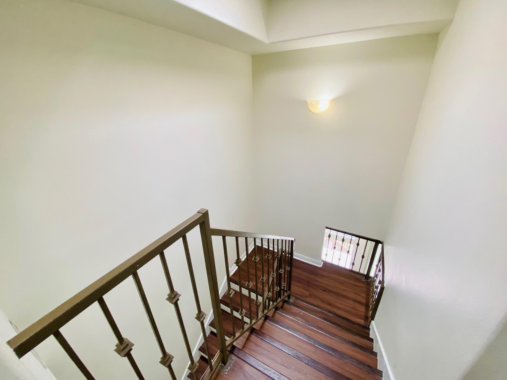8844 Darby Avenue Property Photo 12