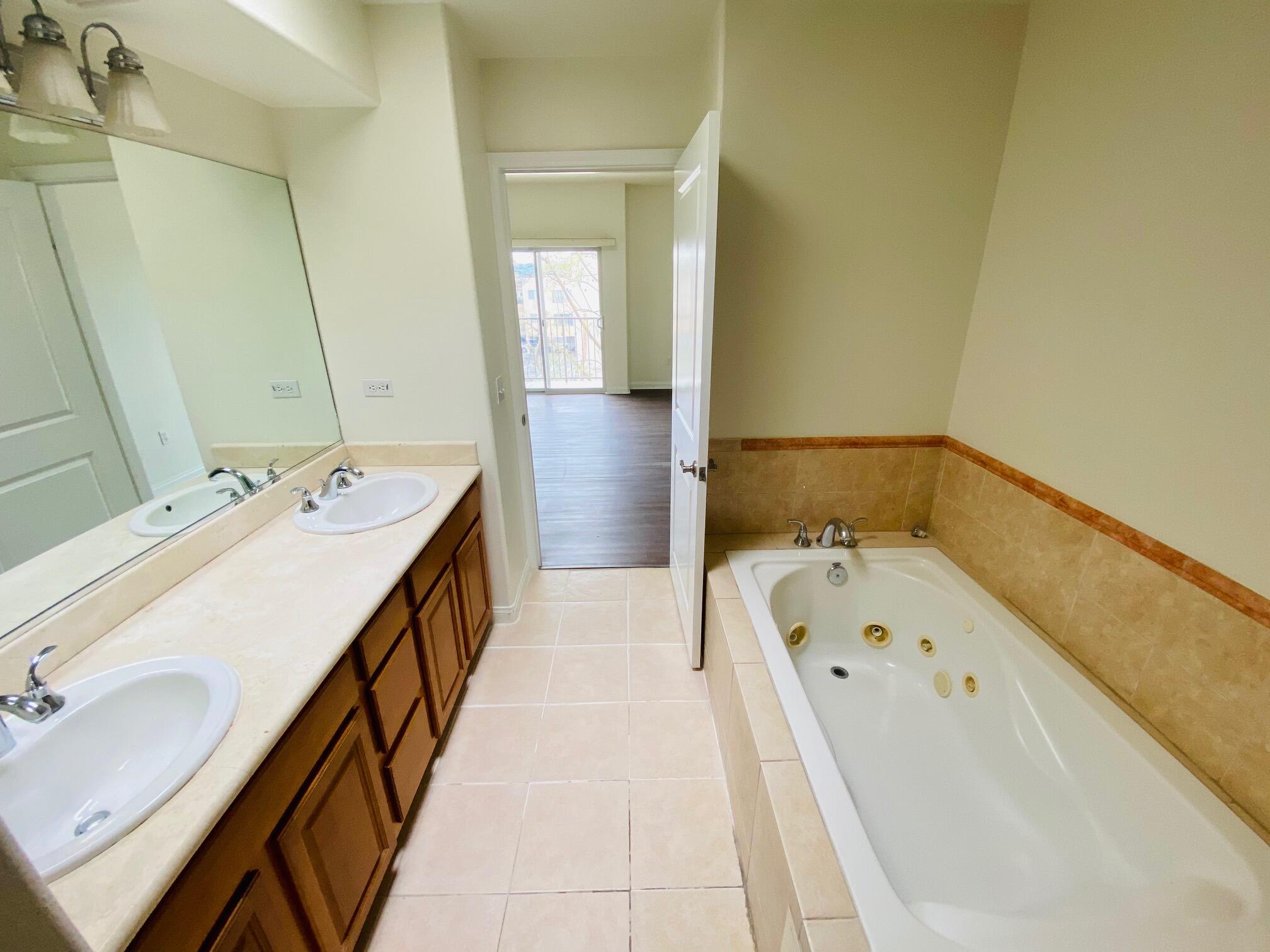 8844 Darby Avenue Property Photo 18