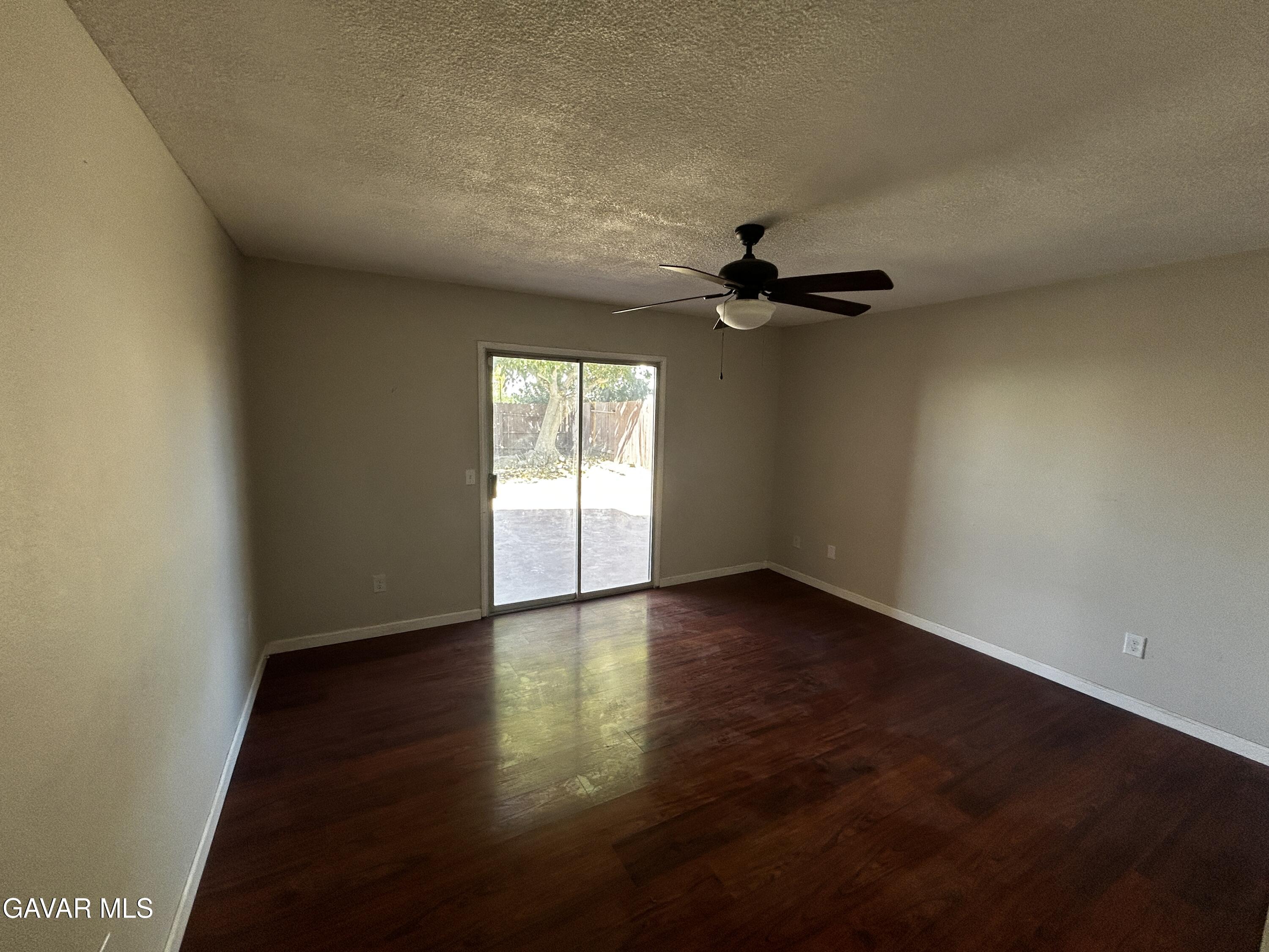 1715 E Norberry Street Property Photo 8