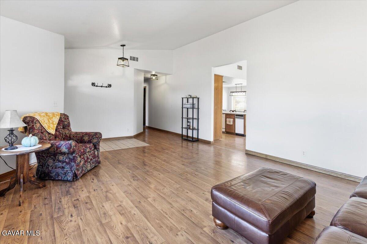 6433 Sunnyslope Road Property Photo 21