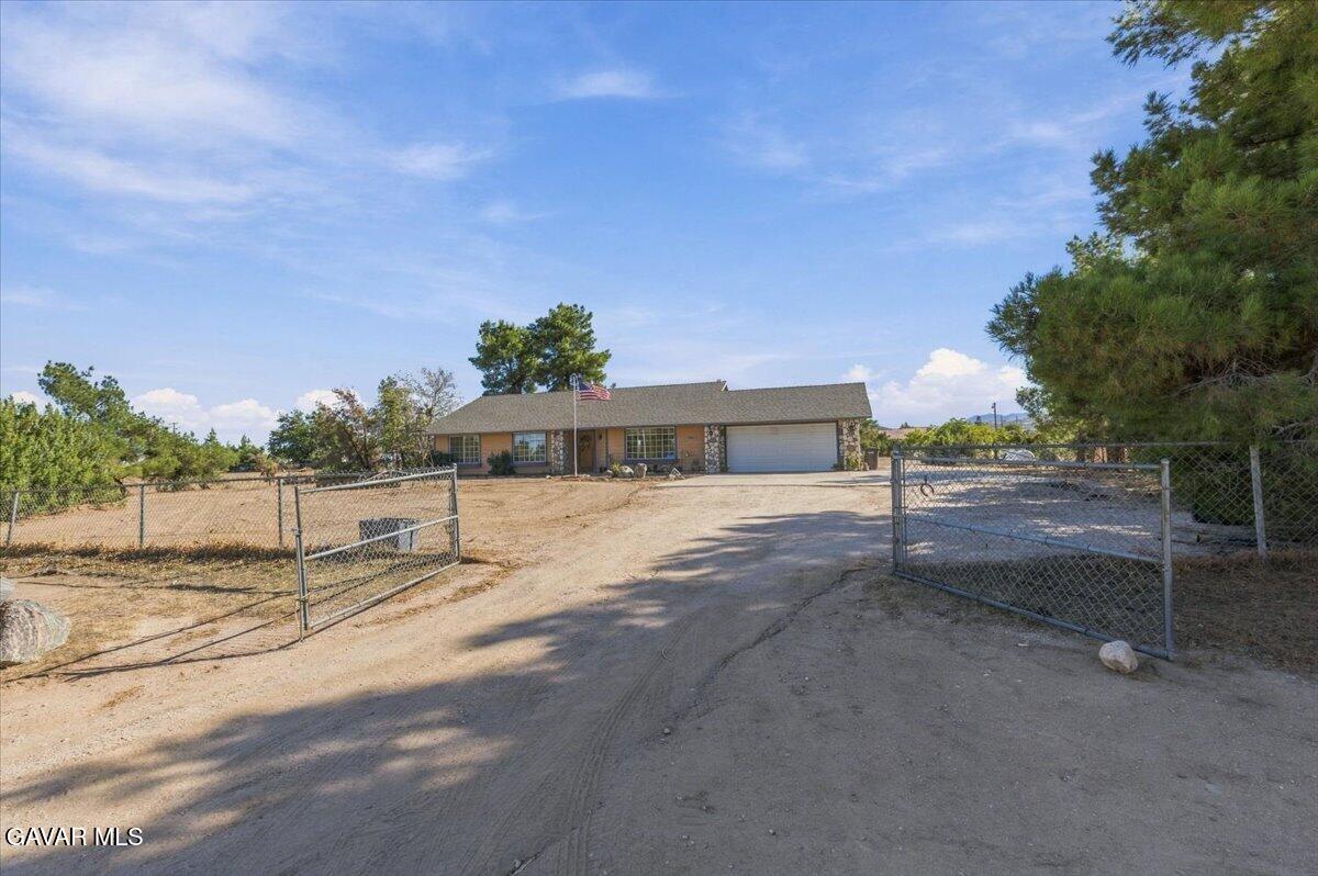 6433 Sunnyslope Road Property Photo 38