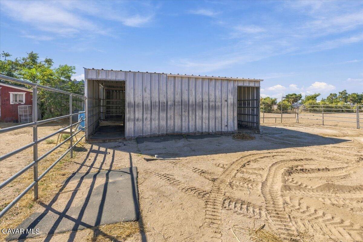 6433 Sunnyslope Road Property Photo 46