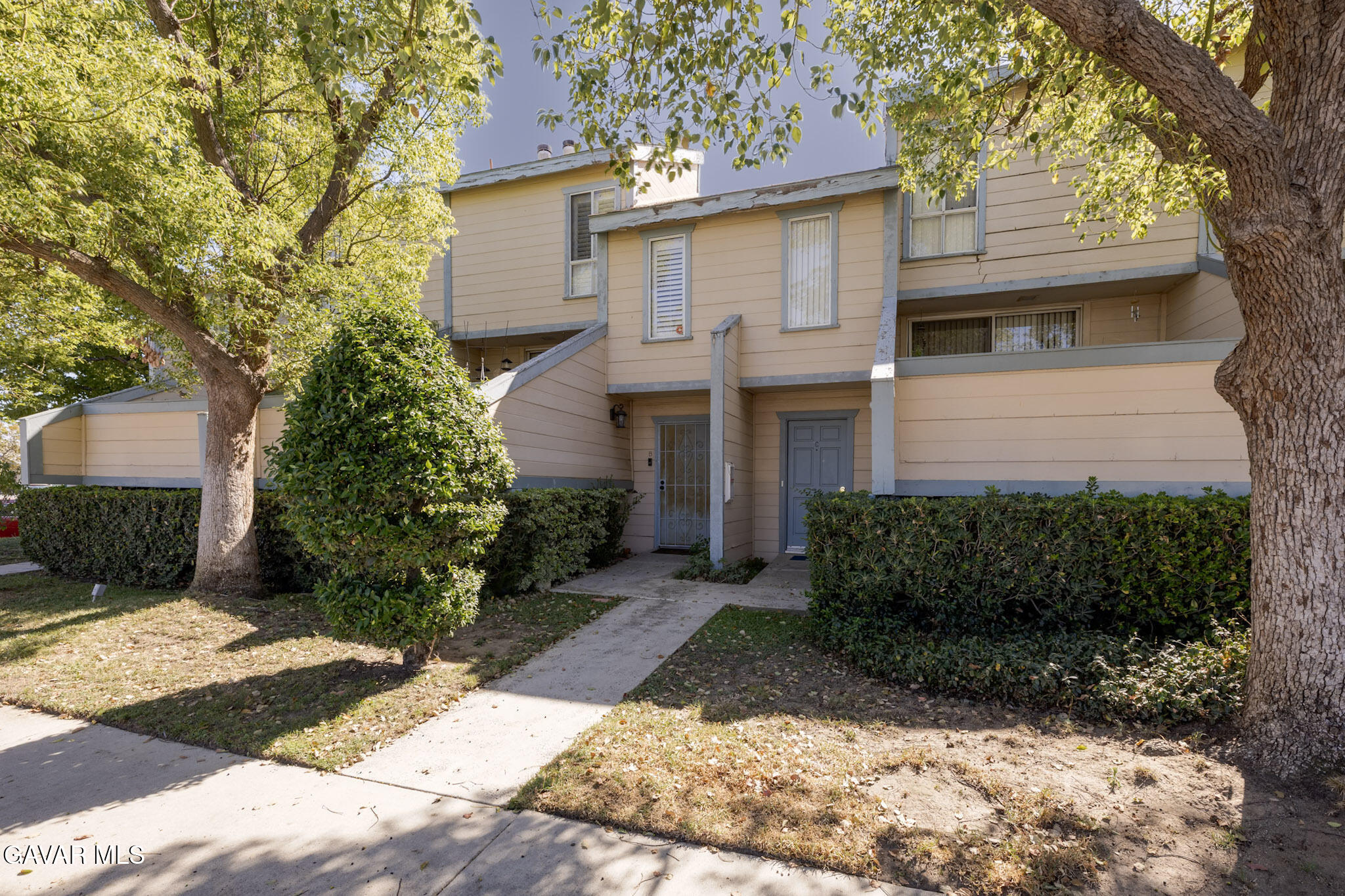 9933 Independence, Unit B Property Photo 20
