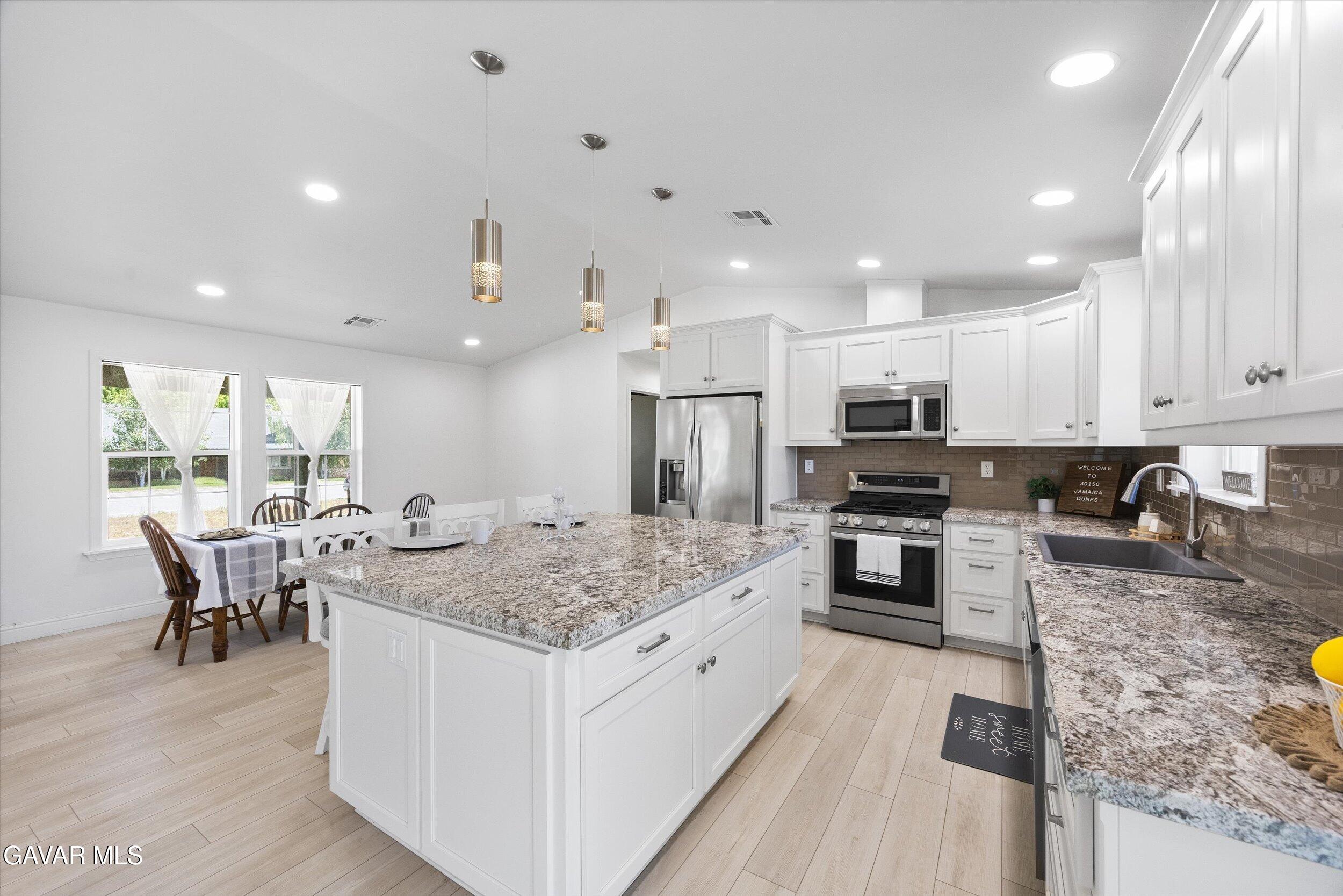 30150 Jamaica Dunes Drive Property Photo 10