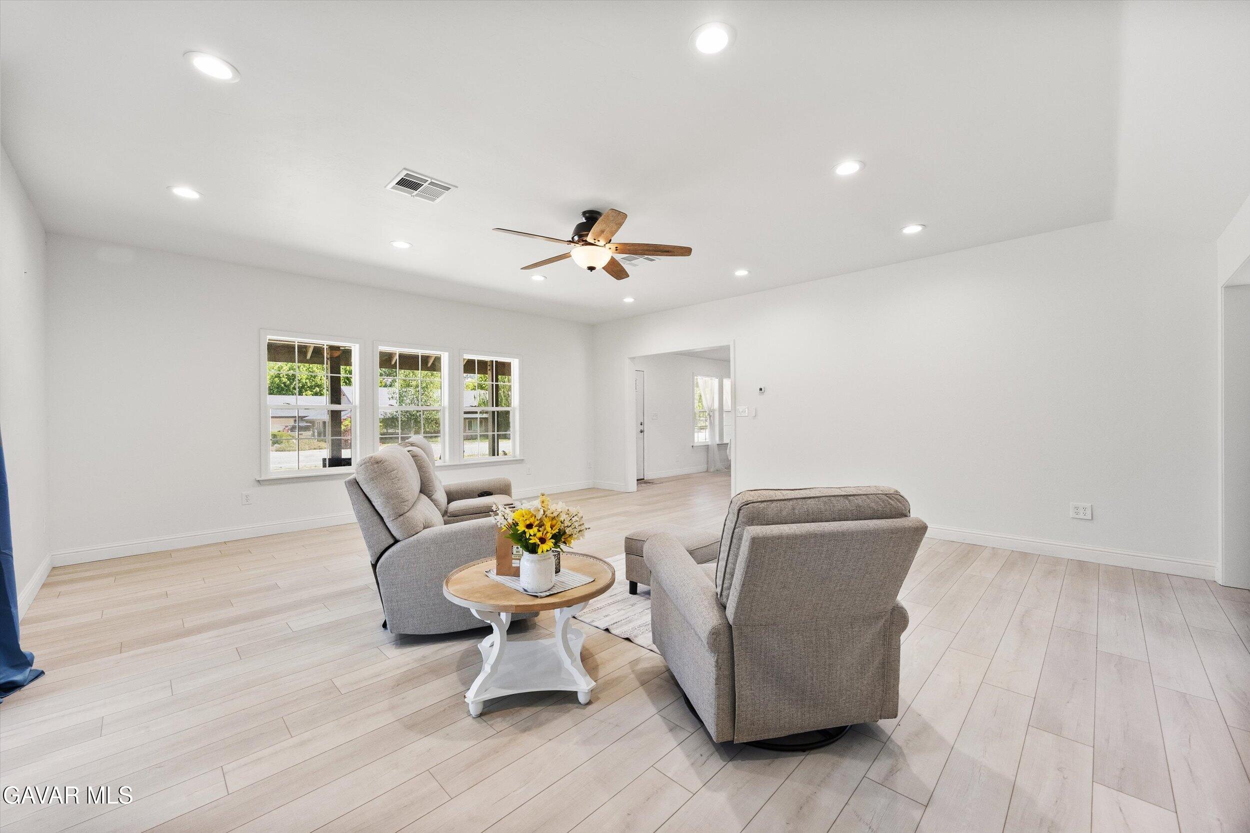 30150 Jamaica Dunes Drive Property Photo 15