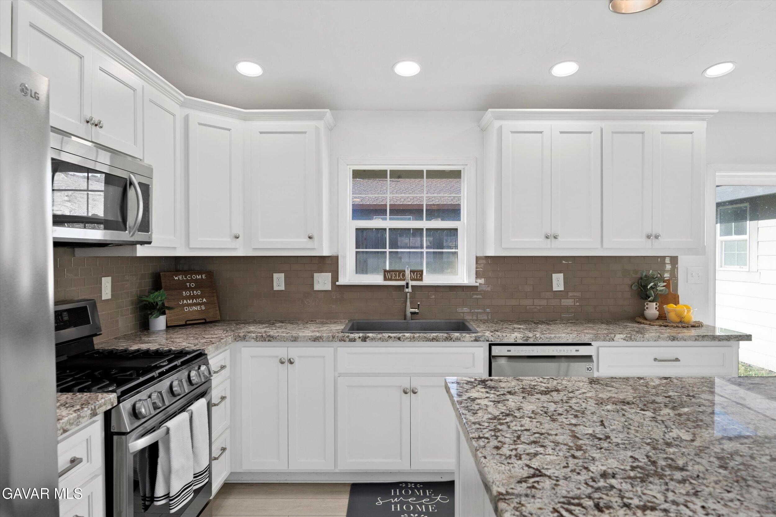 30150 Jamaica Dunes Drive Property Photo 17