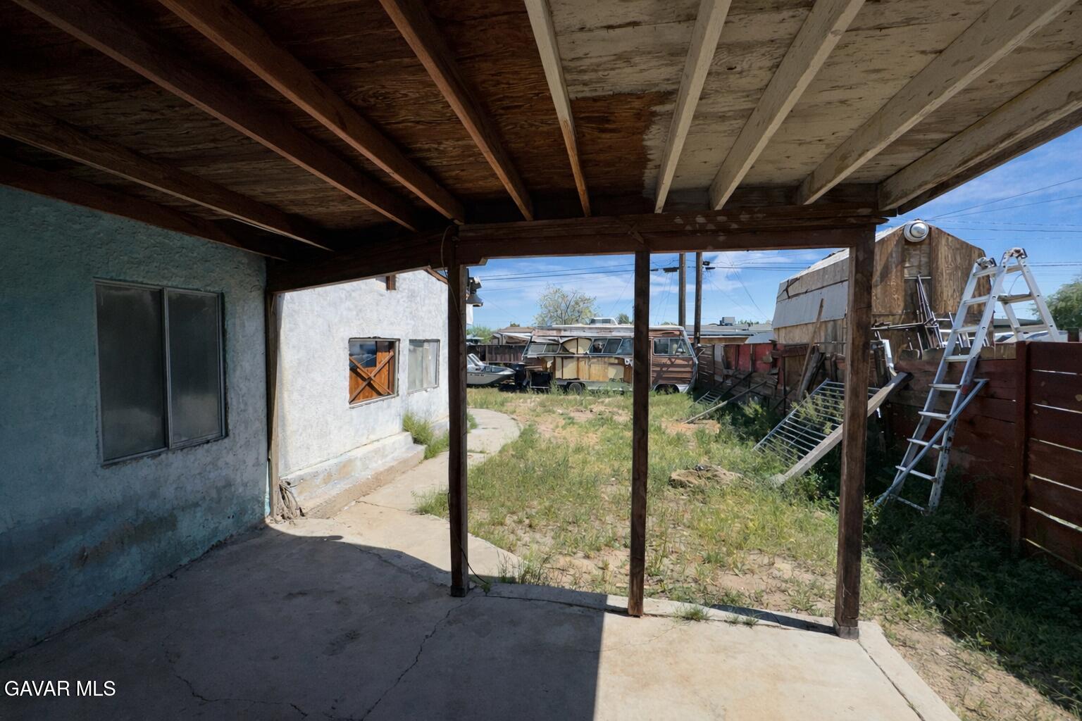 328 N Helena Street Property Photo 21