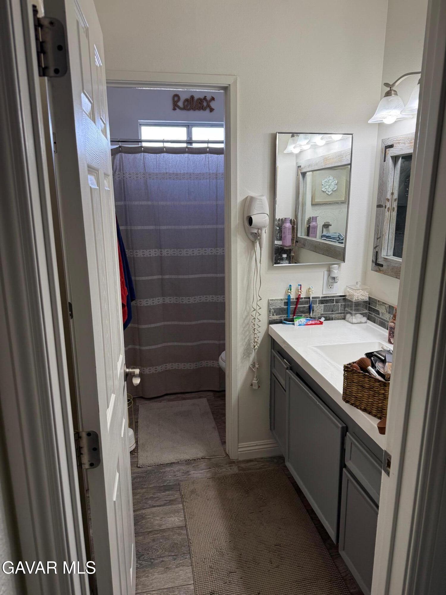 43621 Stanridge Avenue Property Photo 9