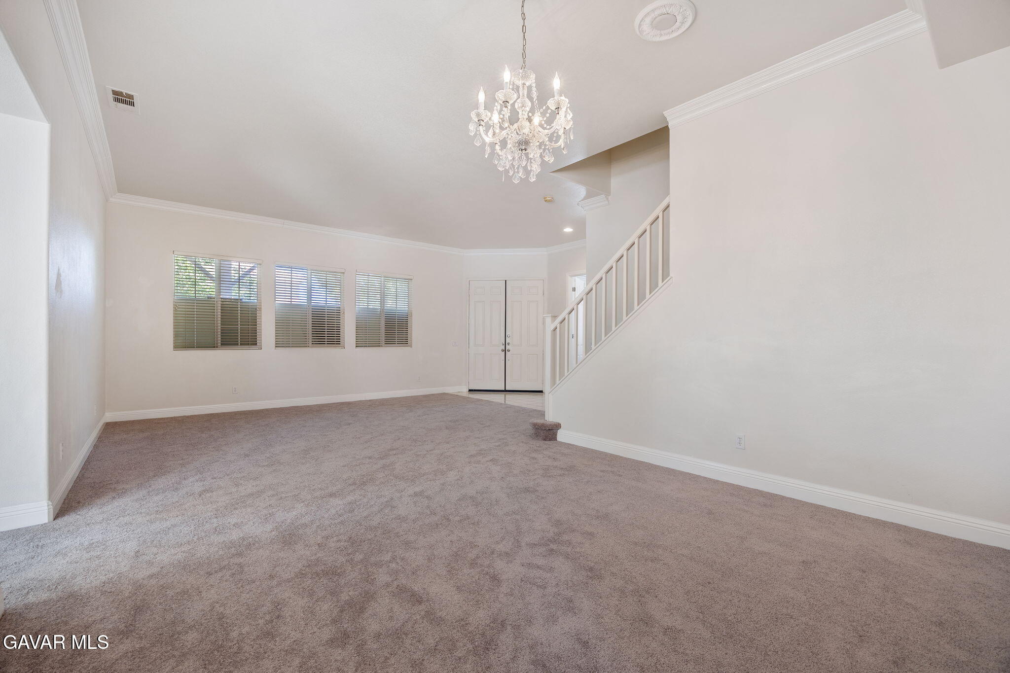 4564 Jewel Drive Property Photo 3