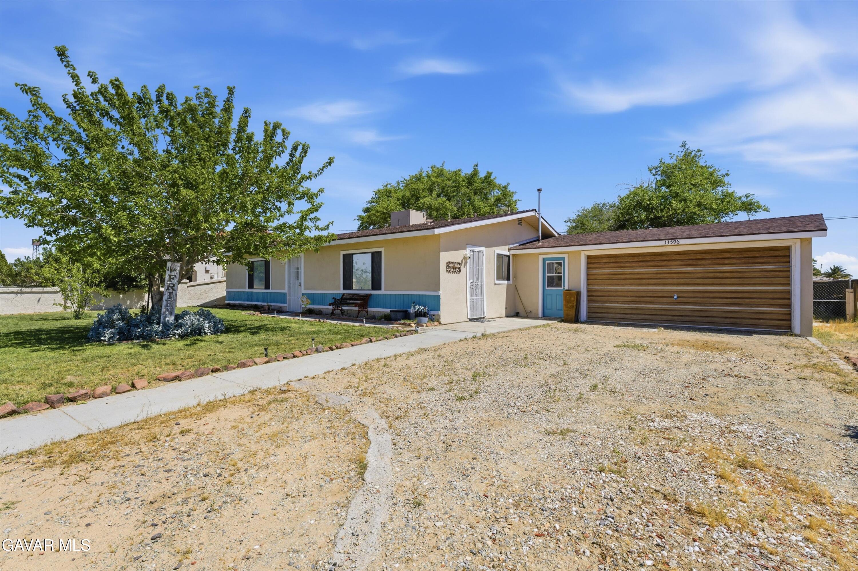13596 Gulf Street Property Photo 1