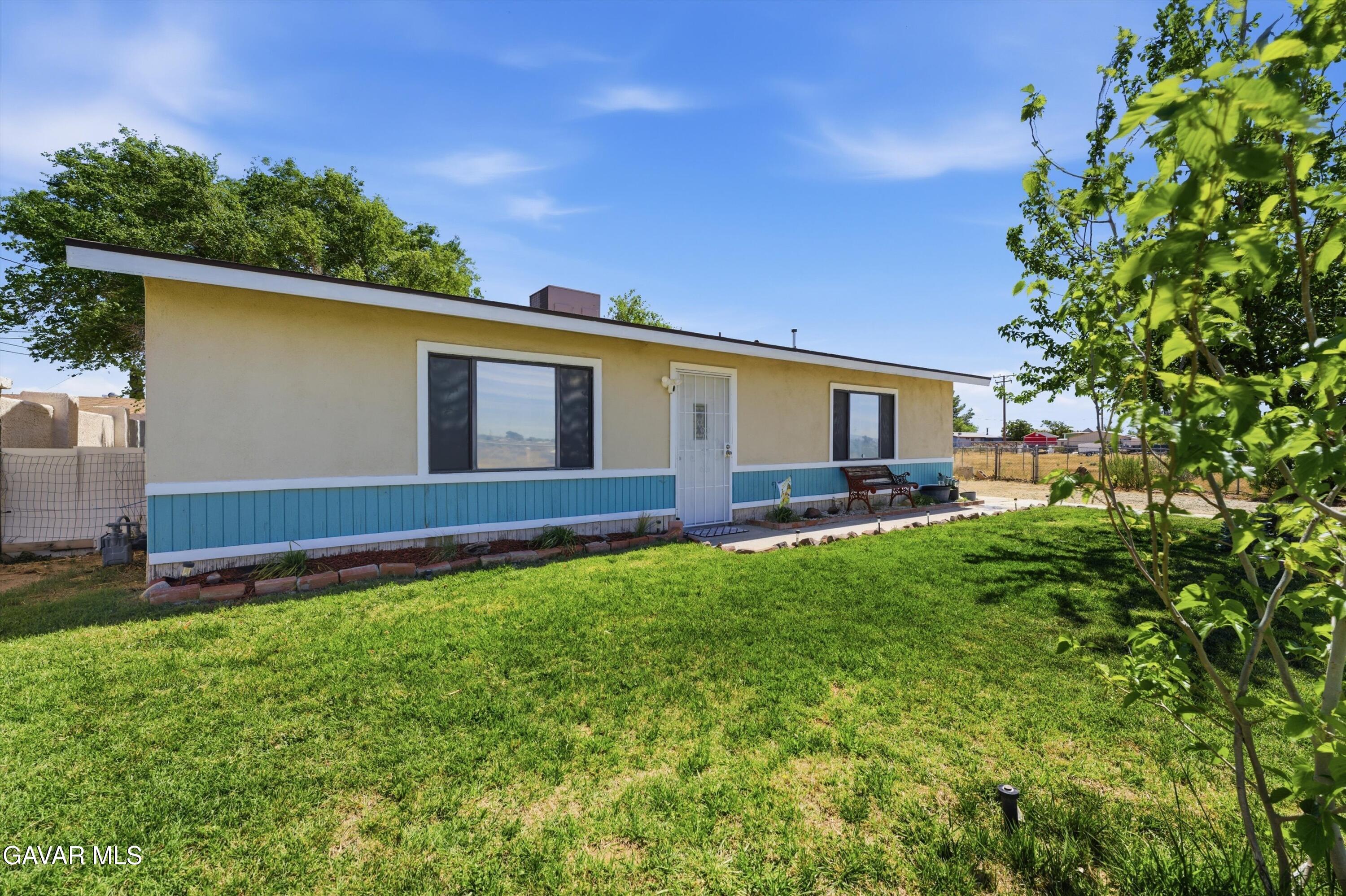 13596 Gulf Street Property Photo 3