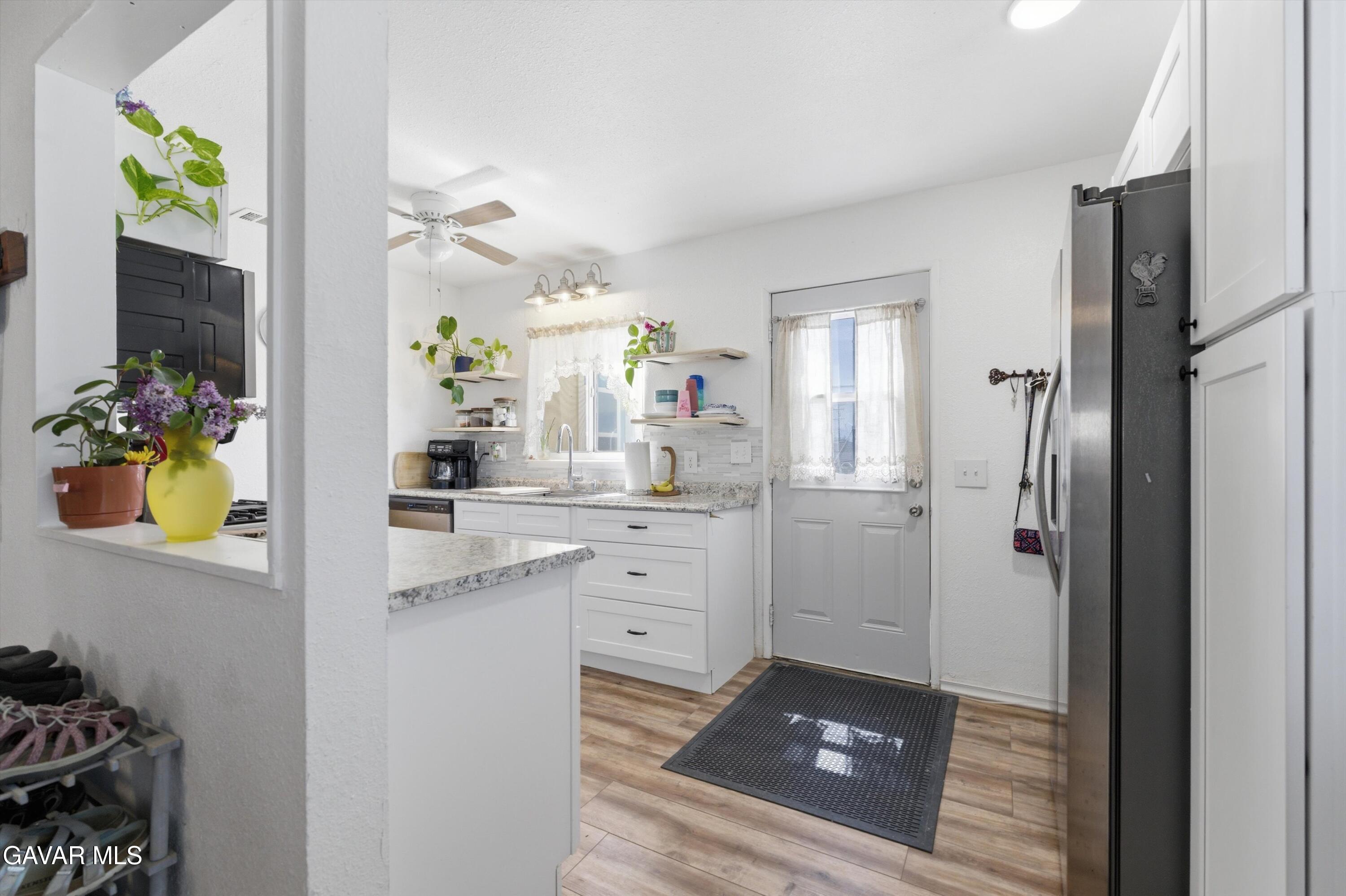 13596 Gulf Street Property Photo 10