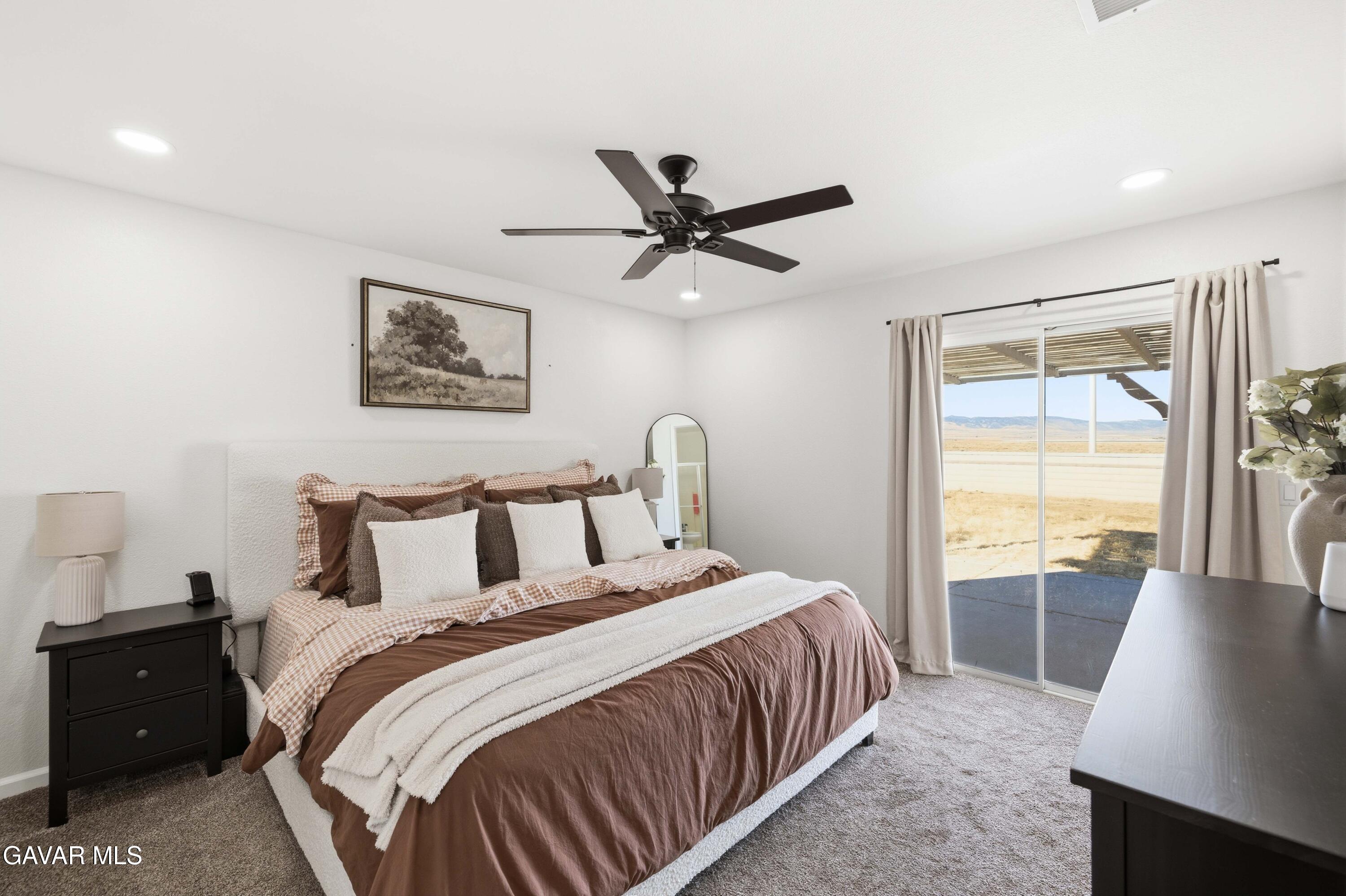 44201 Freer Way Way Property Photo 14