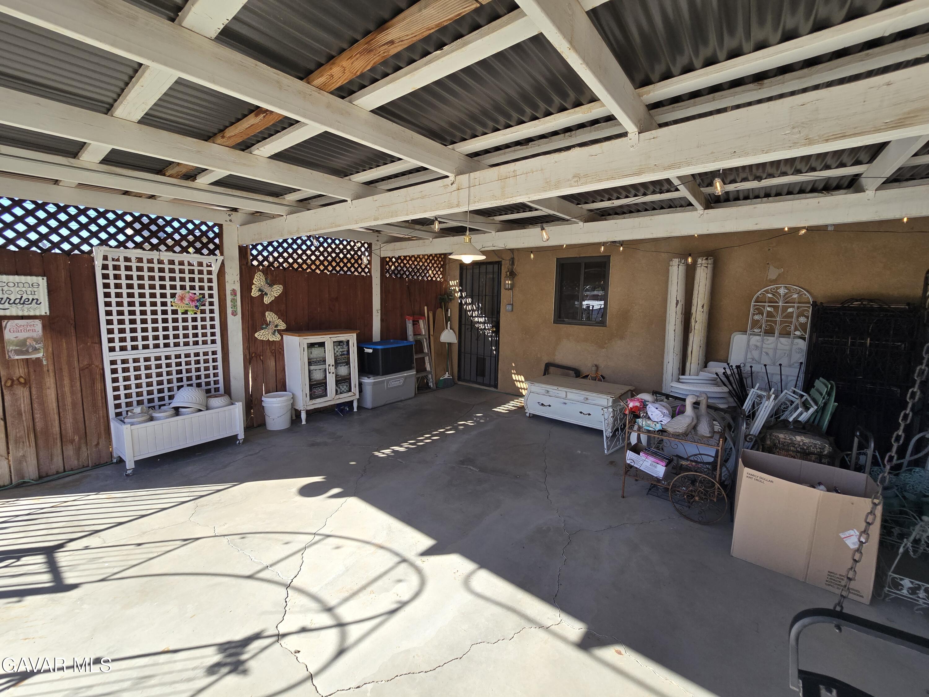 12568 Esther Street Property Photo 17