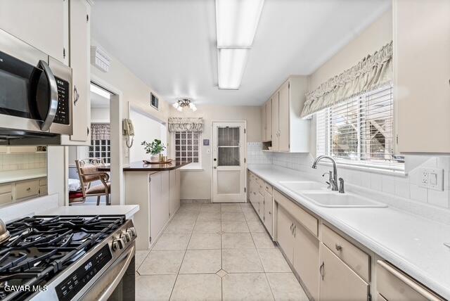 621 W Avenue J12 Property Photo 25