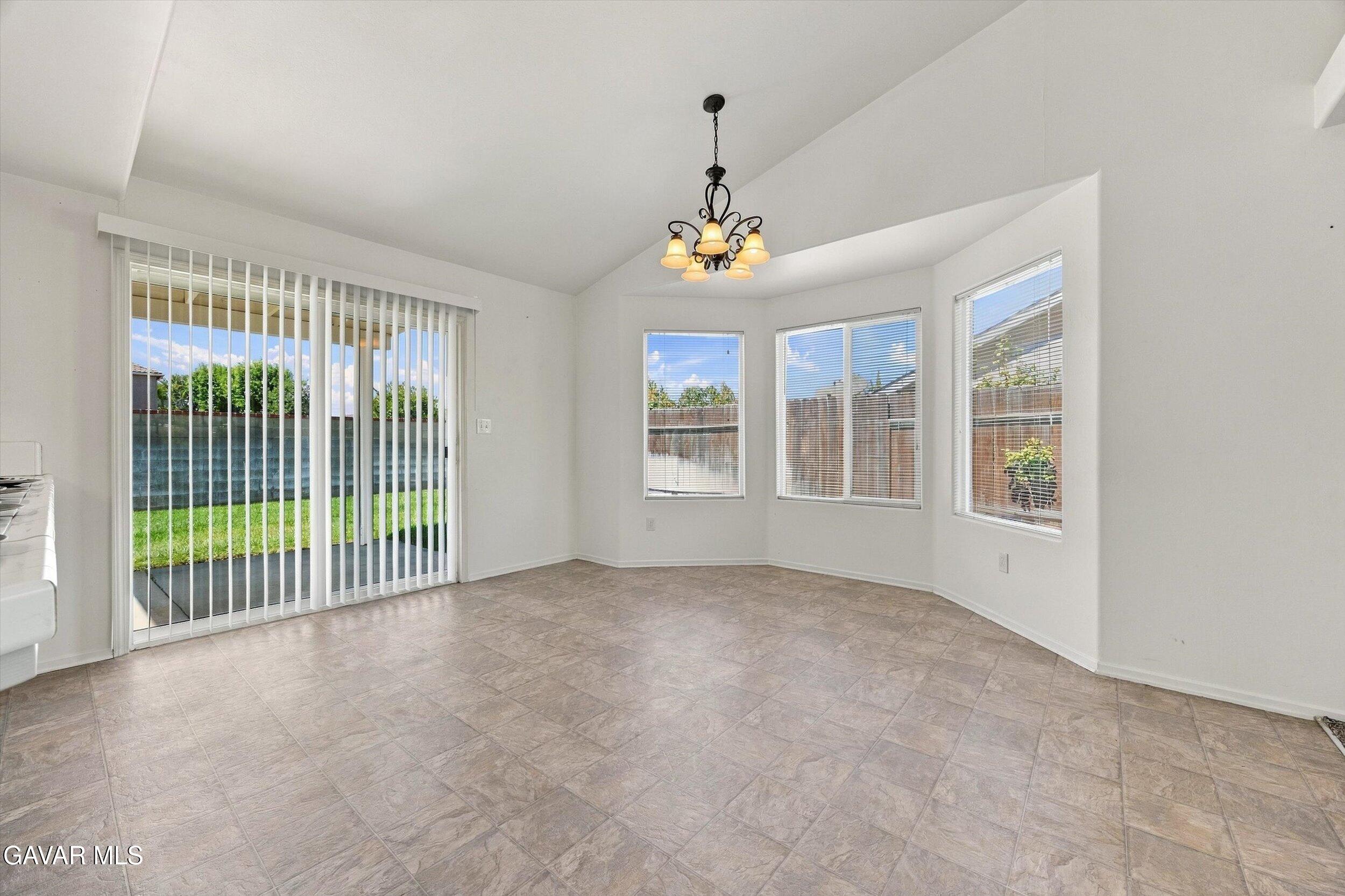 1309 Scarlet Oak Drive Property Photo 13