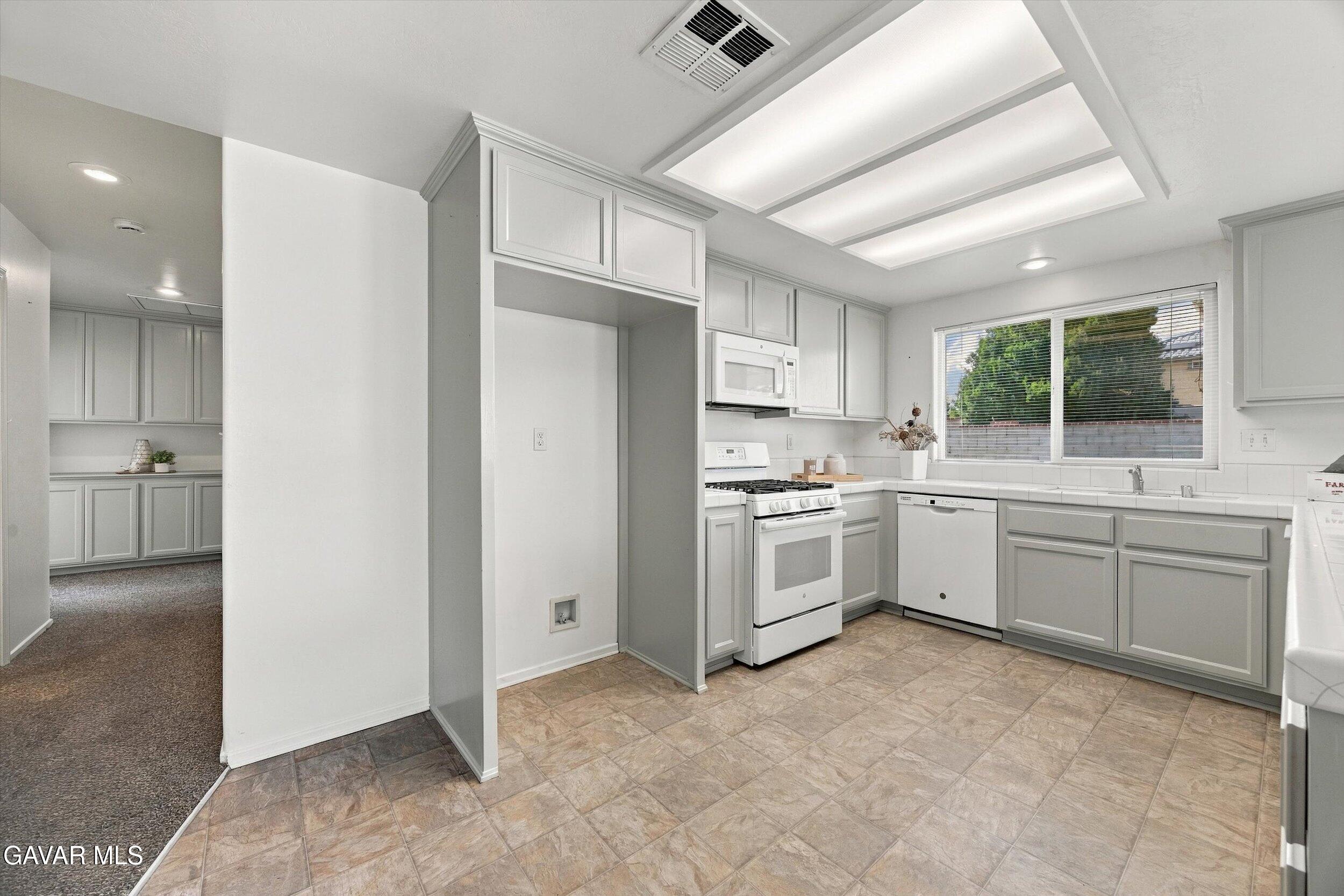 1309 Scarlet Oak Drive Property Photo 17