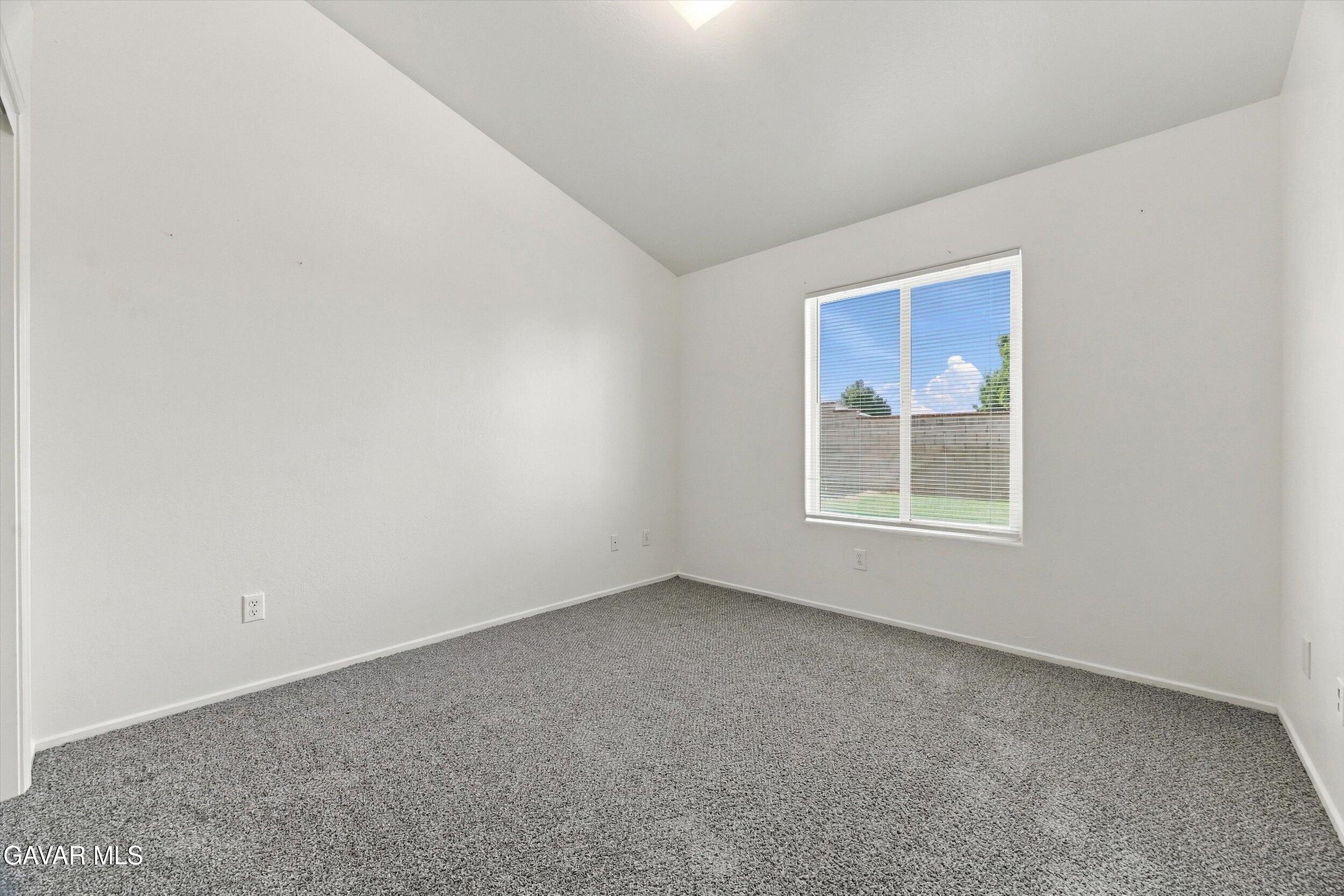 1309 Scarlet Oak Drive Property Photo 32