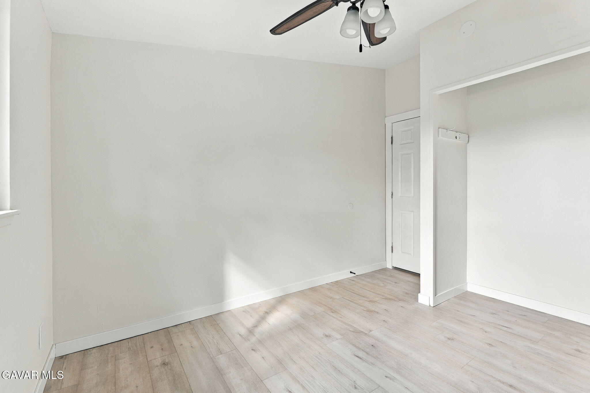 44015 3rd Street Property Photo 26