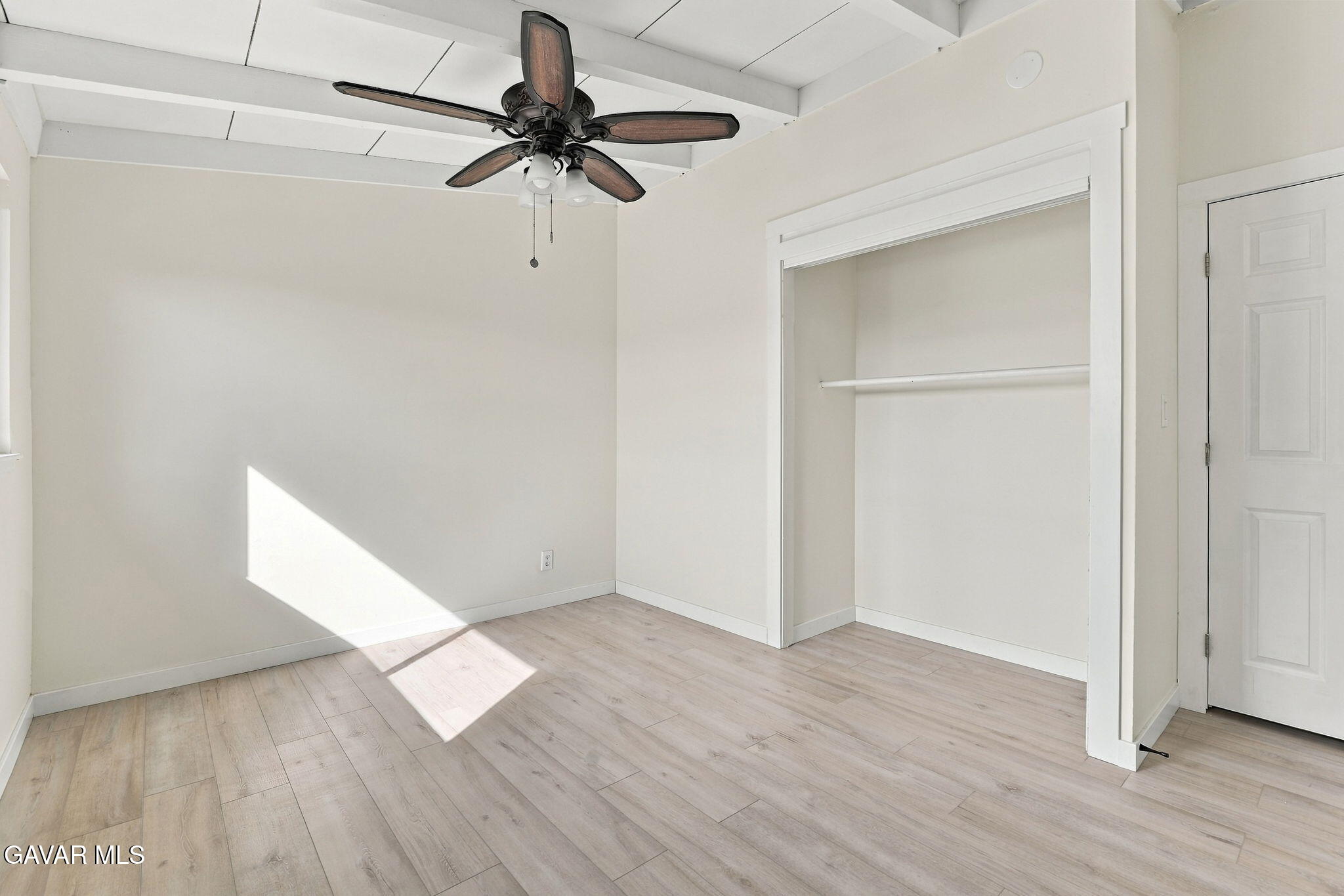 44015 3rd Street Property Photo 28