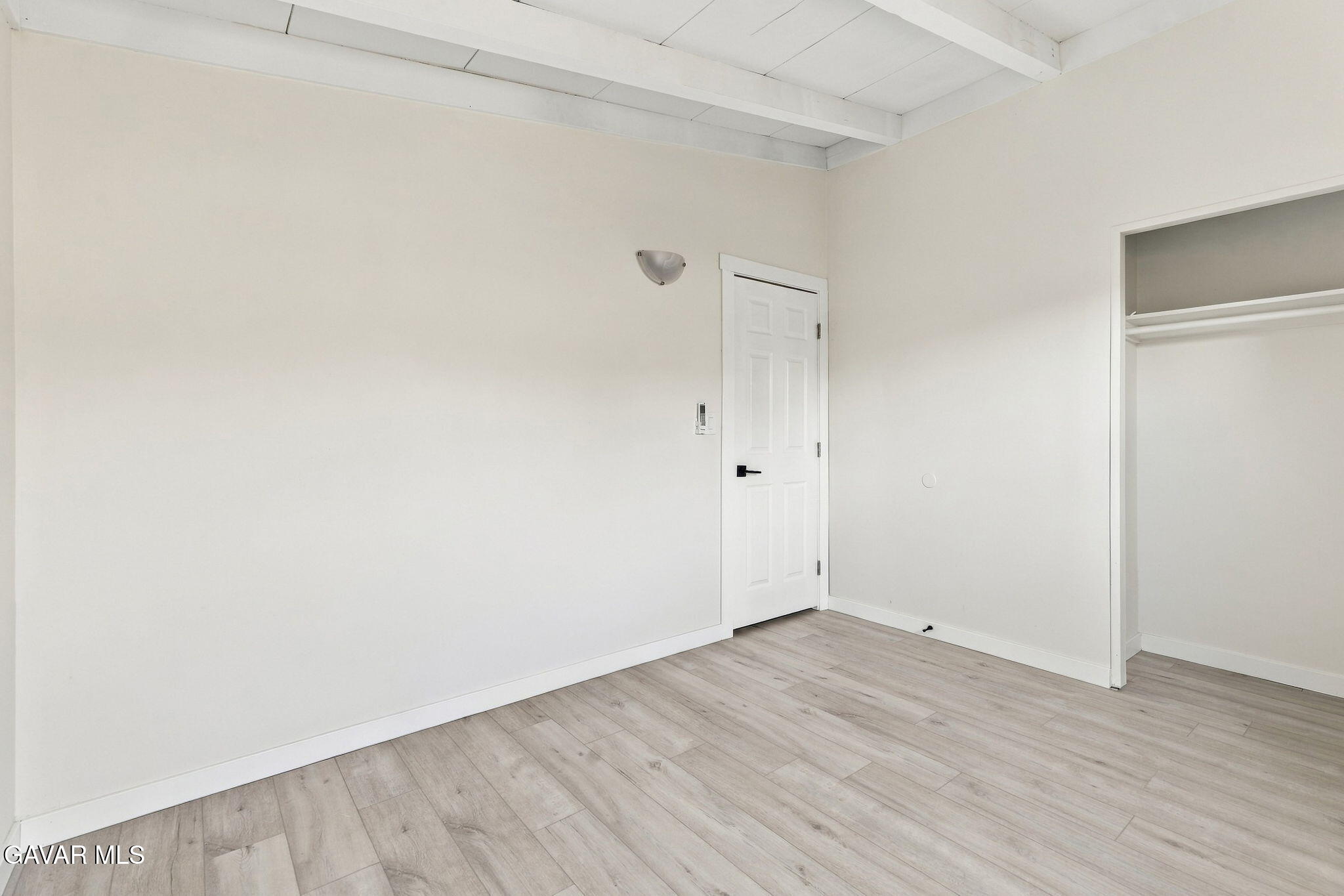 44015 3rd Street Property Photo 34