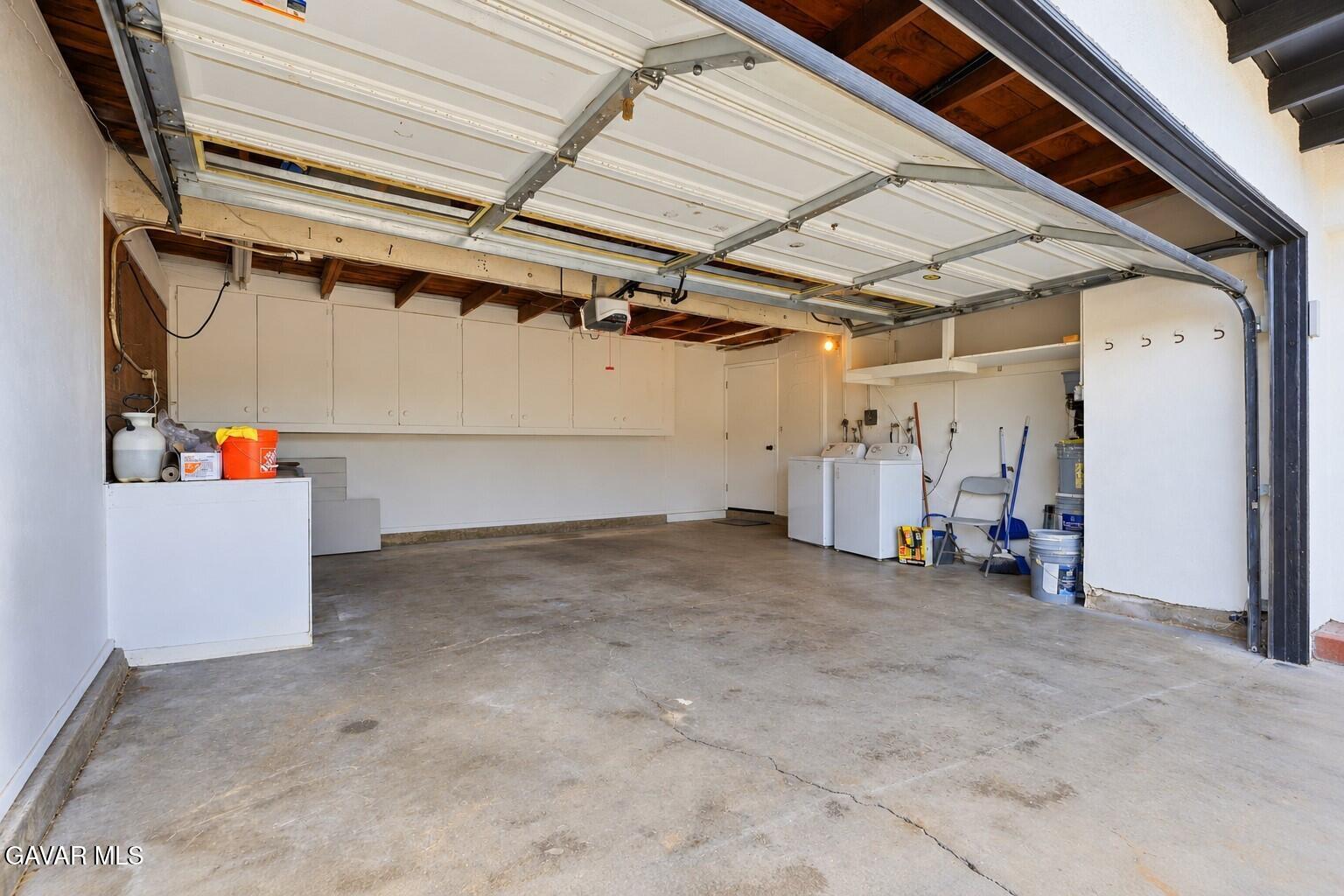 44015 3rd Street Property Photo 41